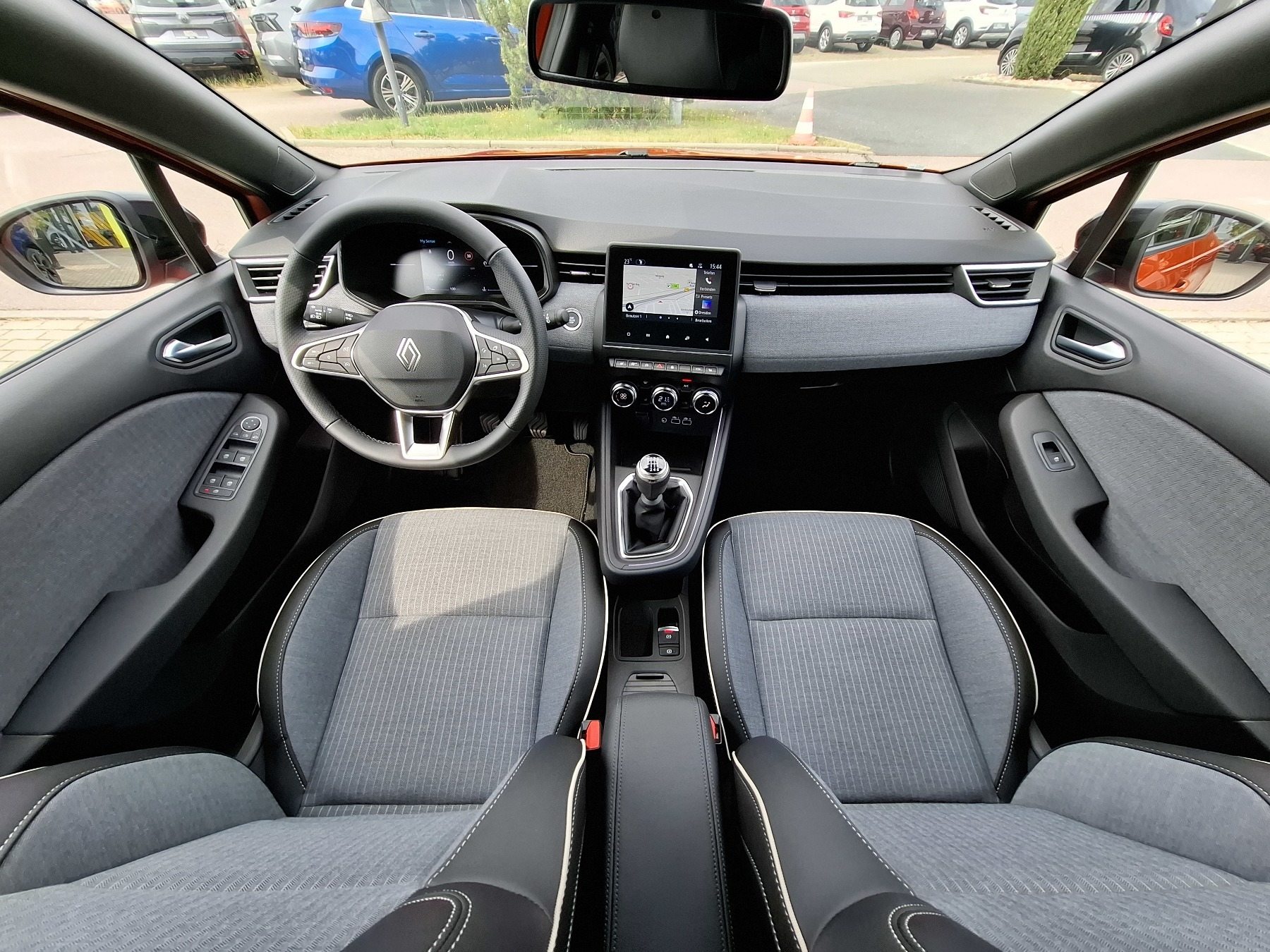 Bild 16 - Clio Techno TCe 90