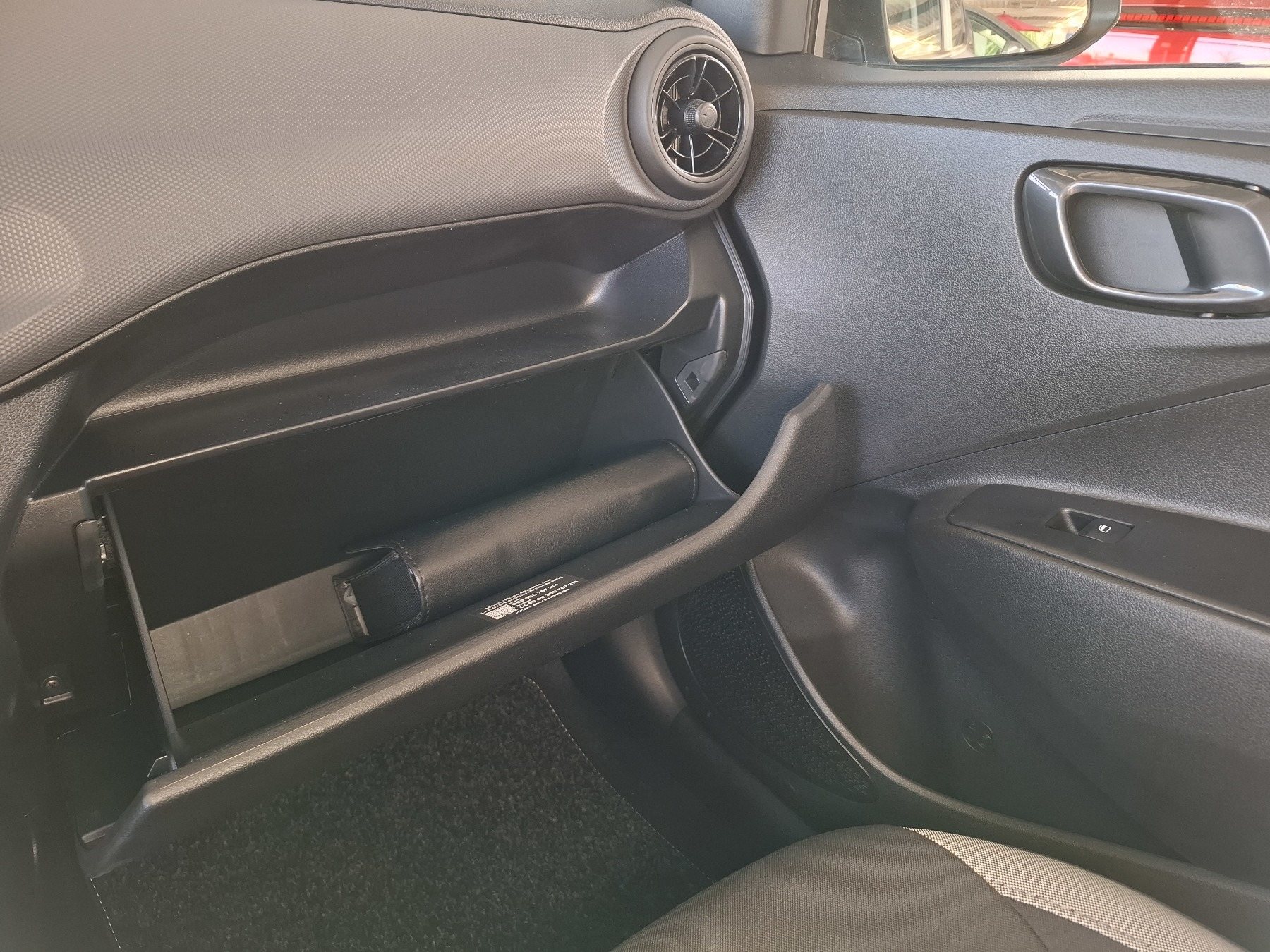 Bild 25 - i10 FL (MY25) 1.0 Benzin (63 PS) 5-MT 2WD Select