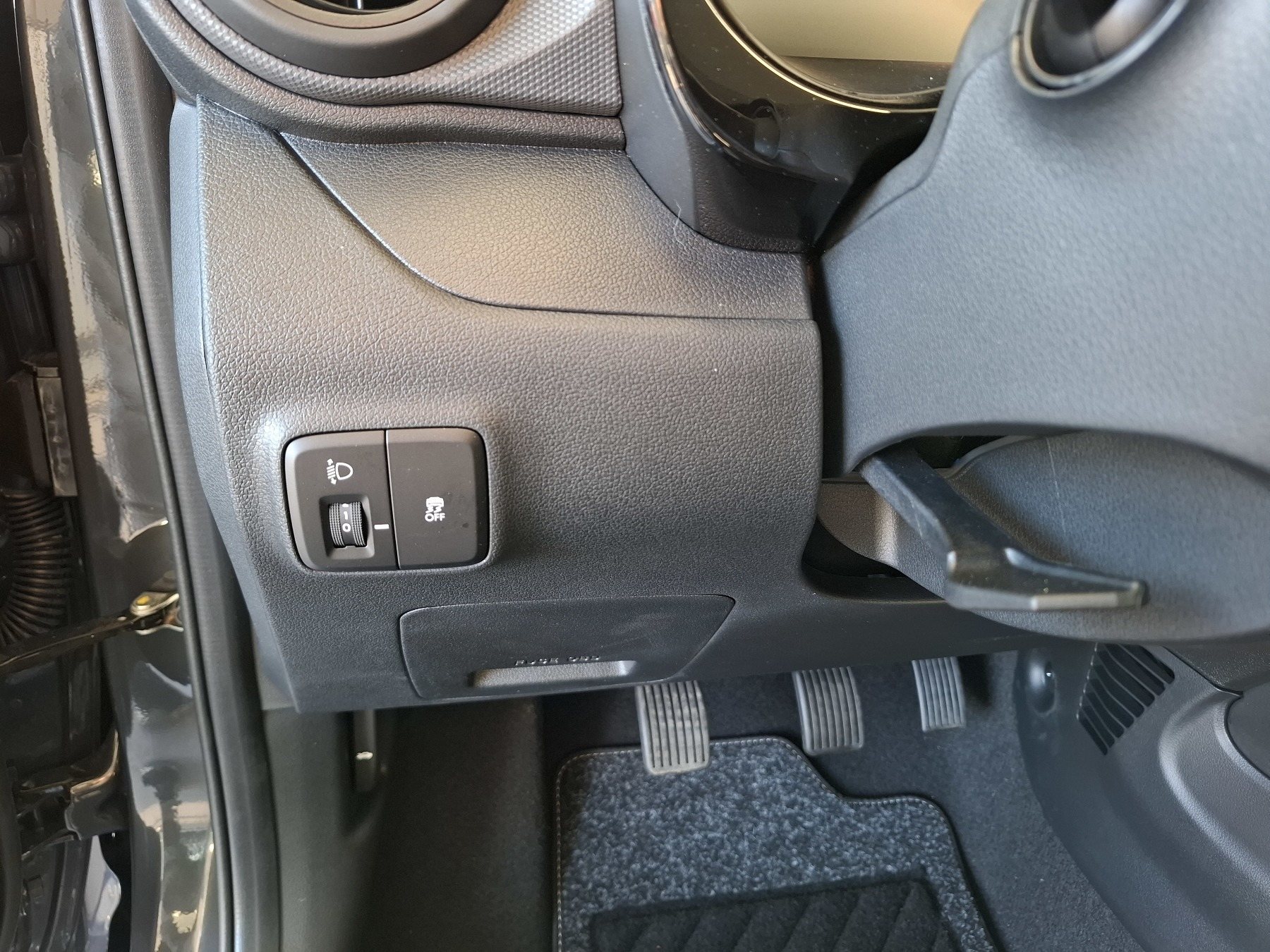 Bild 31 - i10 FL (MY25) 1.0 Benzin (63 PS) 5-MT 2WD Select