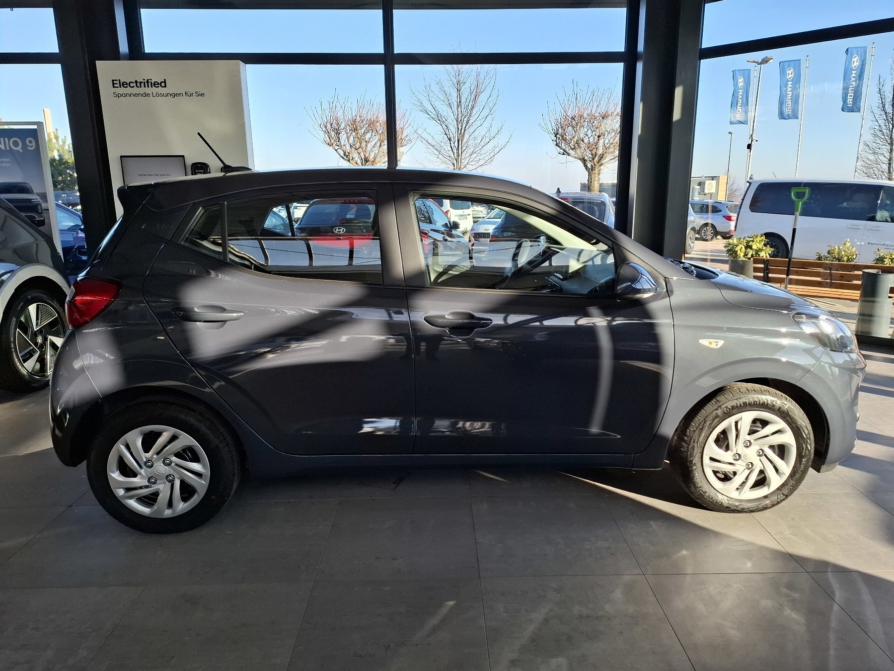 Bild 4 - i10 FL (MY25) 1.0 Benzin (63 PS) 5-MT 2WD Select