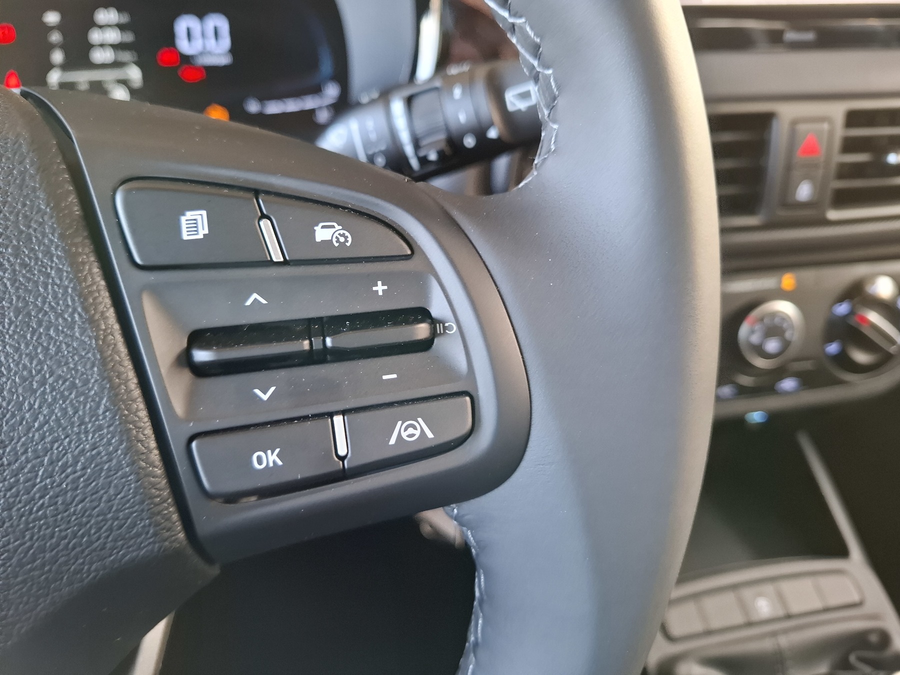 Bild 19 - i10 FL (MY25) 1.0 Benzin (63 PS) 5-MT 2WD Select