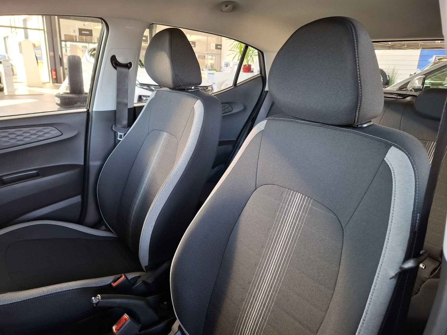 Bild 25 - i10 FL (MY25) 1.0 Benzin (63 PS) 5-MT 2WD Select