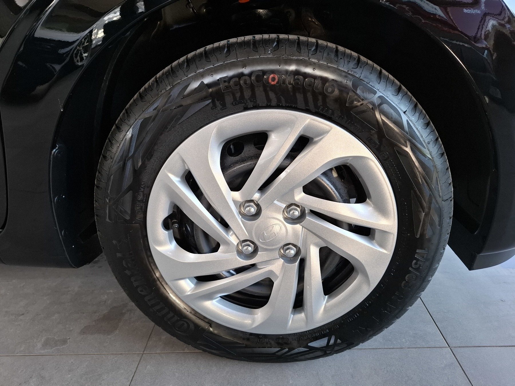 Bild 33 - i10 FL (MY25) 1.0 Benzin (63 PS) 5-MT 2WD Select