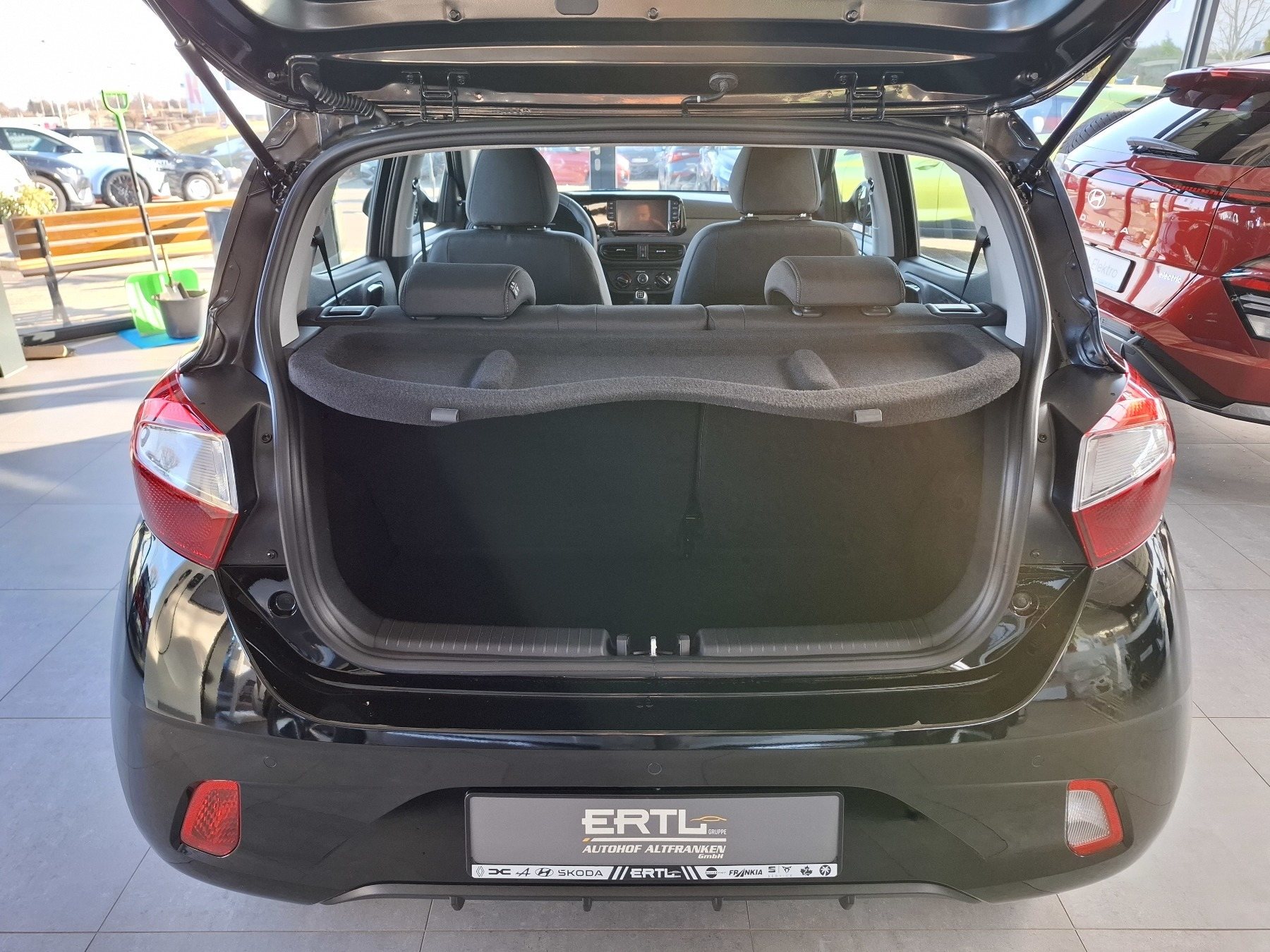 Bild 8 - i10 FL (MY25) 1.0 Benzin (63 PS) 5-MT 2WD Select