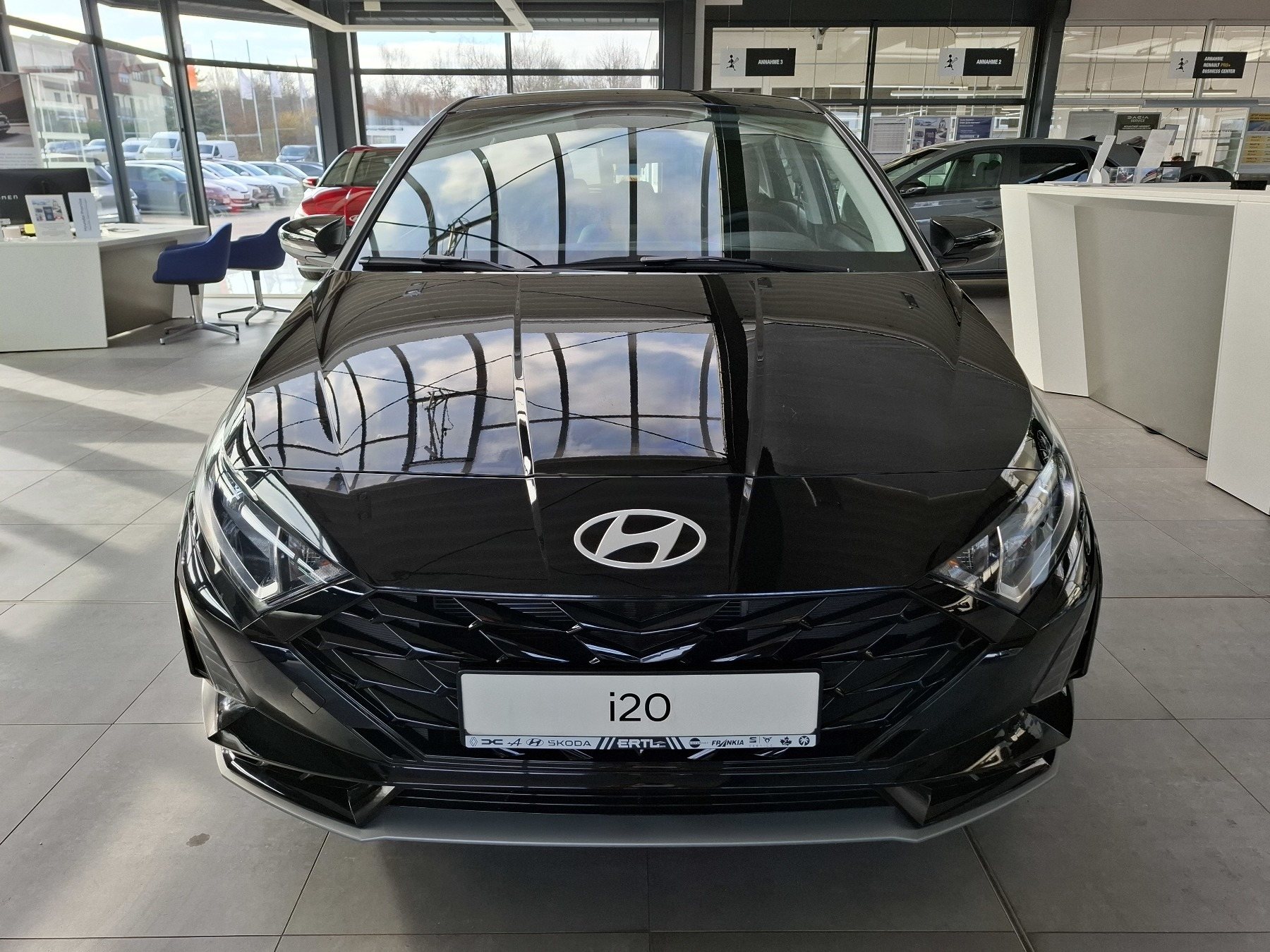 Bild 2 - i20 FL (MY25) 1.0 T-GDI (100 PS) 6-MT 2WD Select