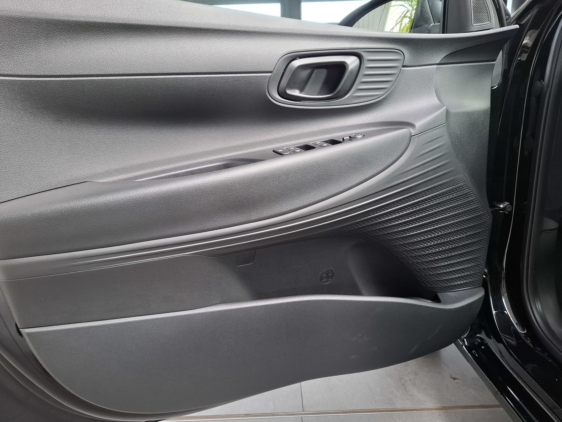 Bild 30 - i20 FL (MY25) 1.0 T-GDI (100 PS) 6-MT 2WD Select
