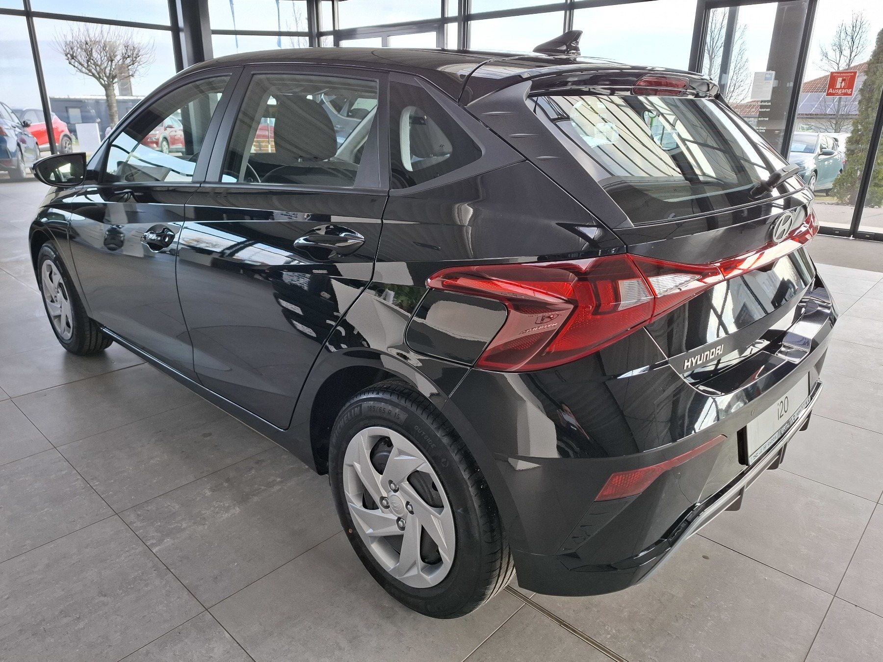 Bild 6 - i20 FL (MY25) 1.0 T-GDI (100 PS) 6-MT 2WD Select