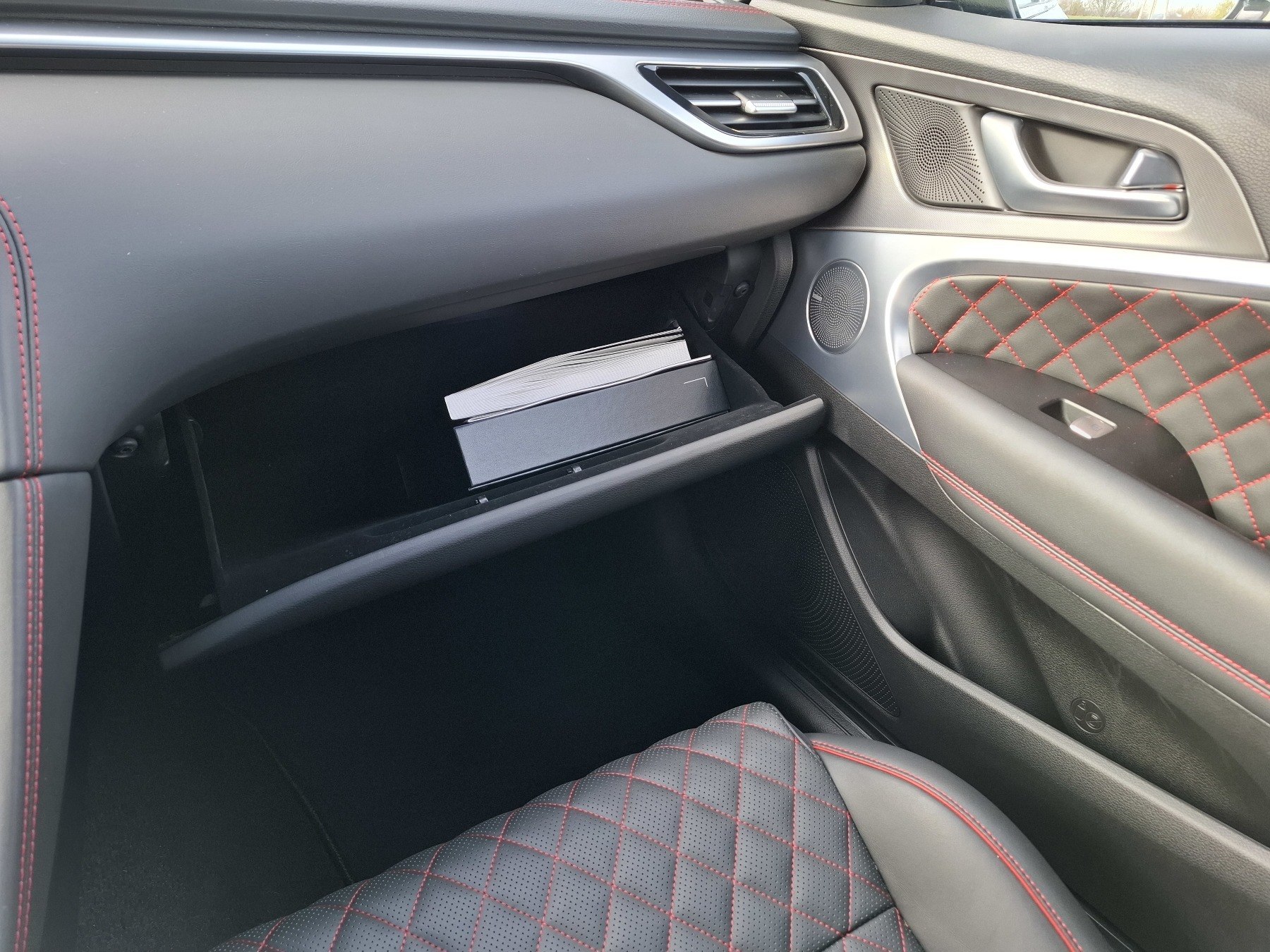 Bild 31 - G70 GX8 Shooting Brake 2.0T AWD Sport