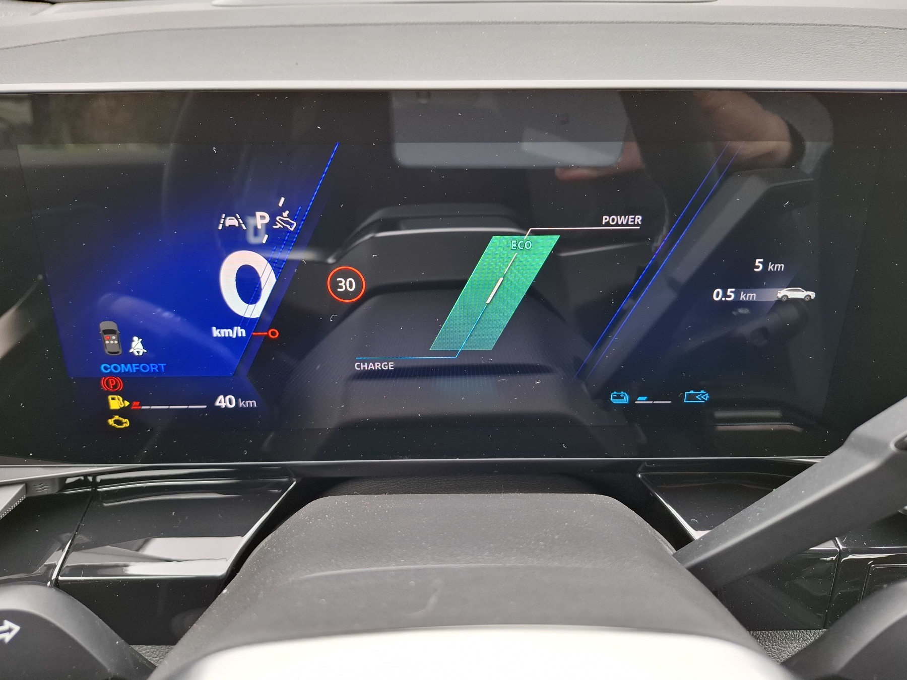 Bild 23 - Rafale Esprit Alpine E-Tech Full Hybrid 200