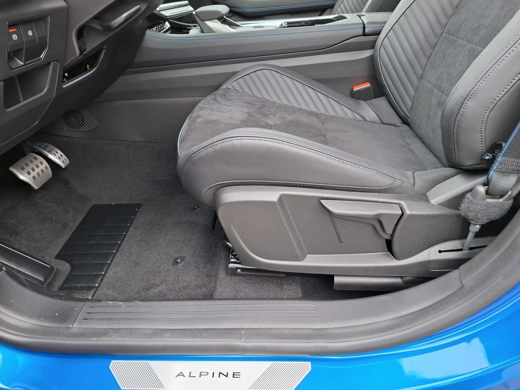 Bild 32 - Rafale Esprit Alpine E-Tech Full Hybrid 200