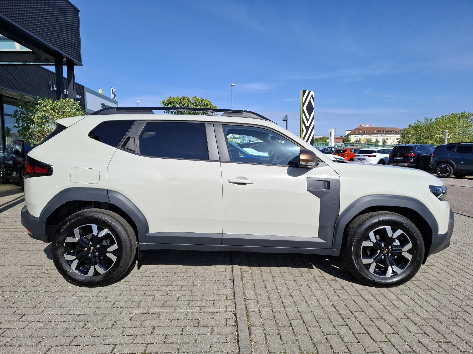 Bild 36 - Duster Extreme TCe 130 (Sofort verfügbar)