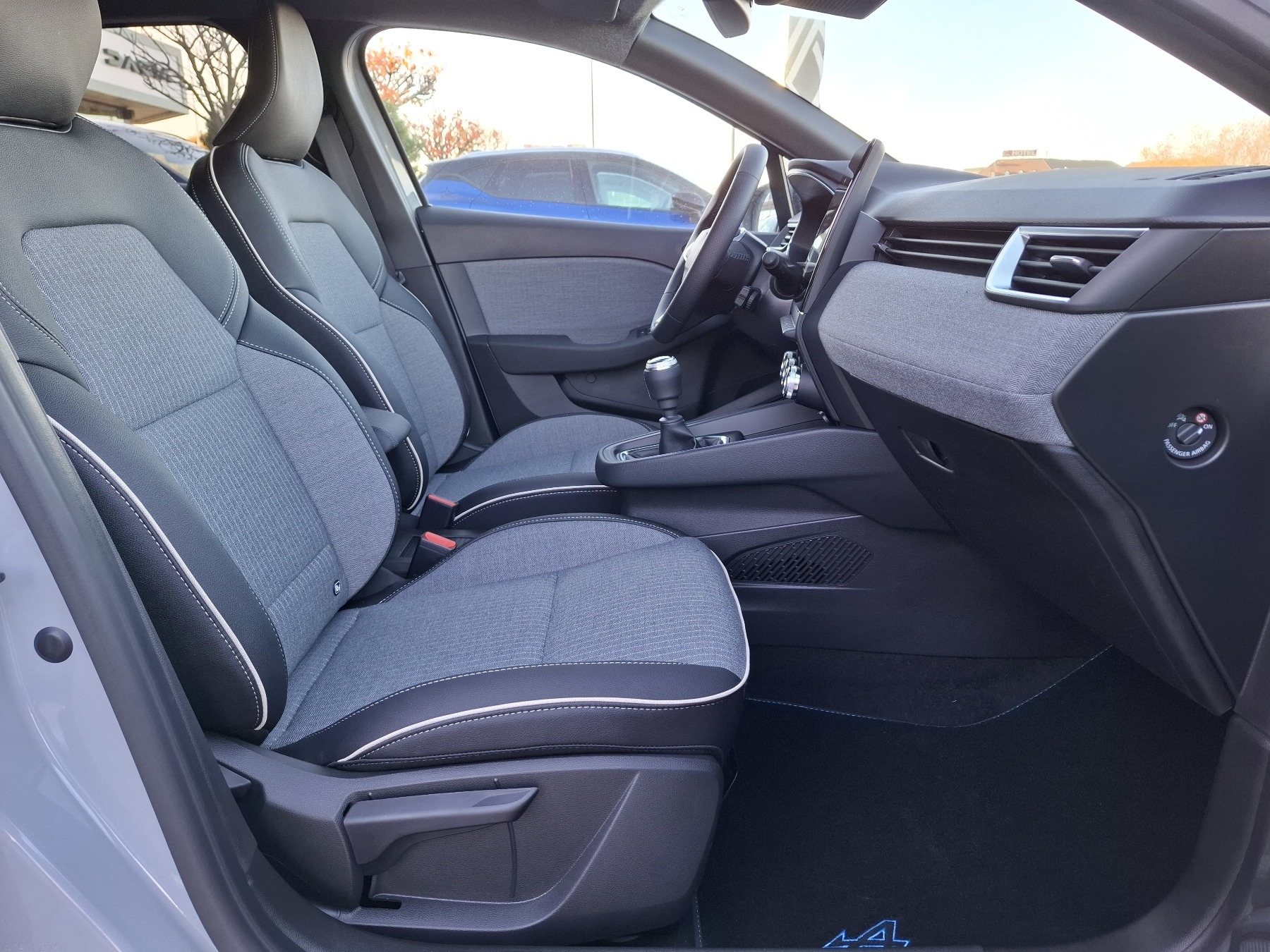 Bild 12 - Clio Techno TCe 90