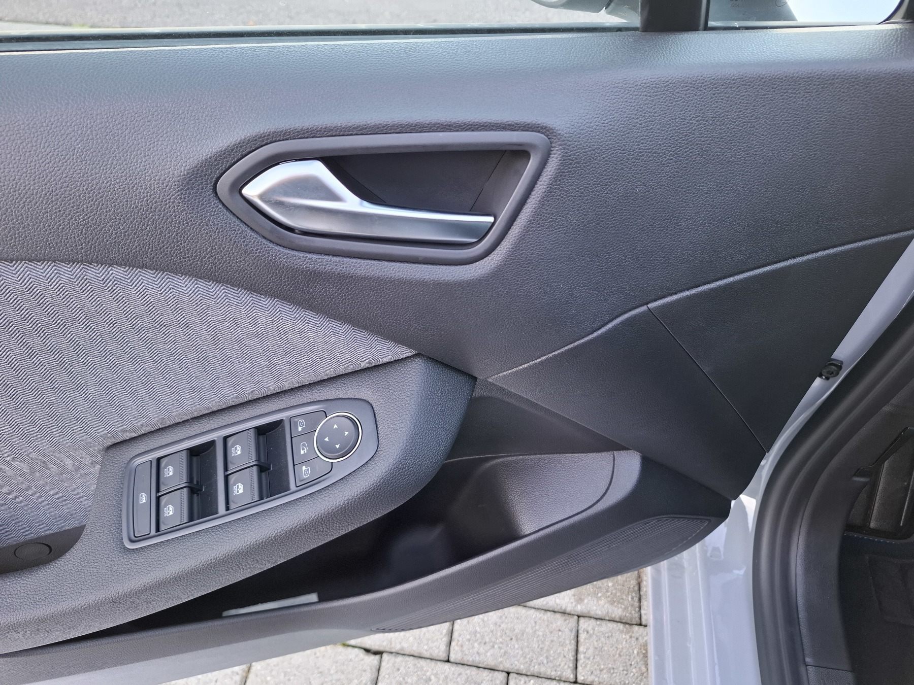 Bild 30 - Clio Techno TCe 90