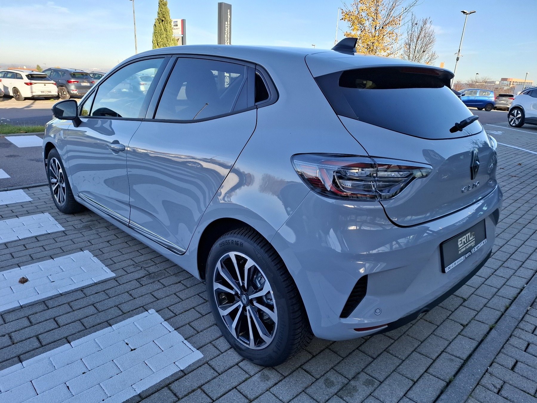 Bild 7 - Clio Techno TCe 90