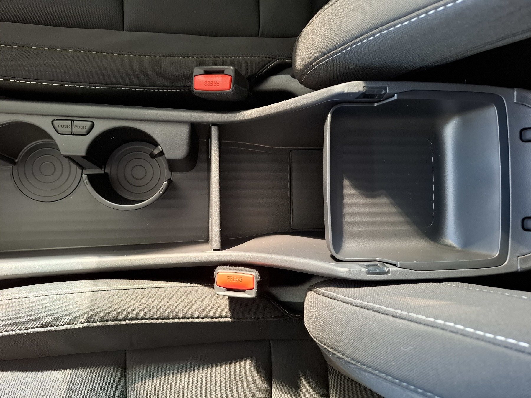 Bild 28 - KONA SX2 1.6 T-GDI (138 PS) 7-DCT 2WD Trend