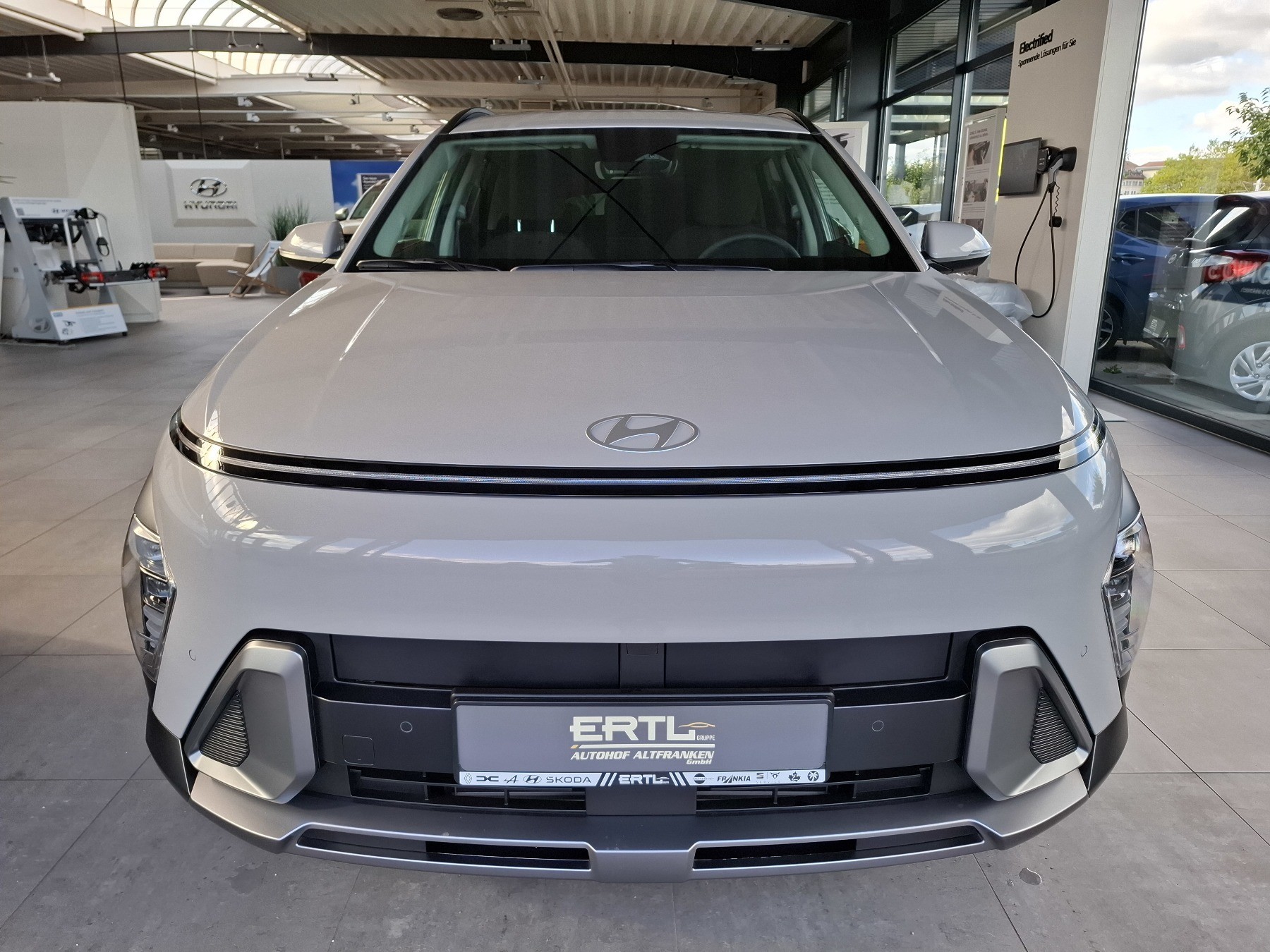Bild 3 - KONA SX2 1.6 T-GDI (138 PS) 7-DCT 2WD Trend