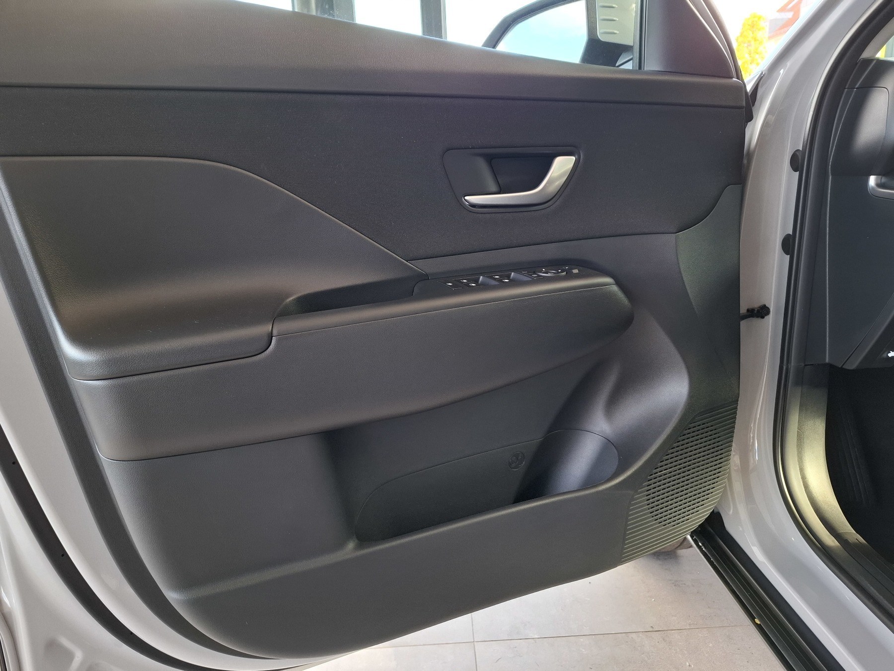 Bild 33 - KONA SX2 1.6 T-GDI (138 PS) 7-DCT 2WD Trend