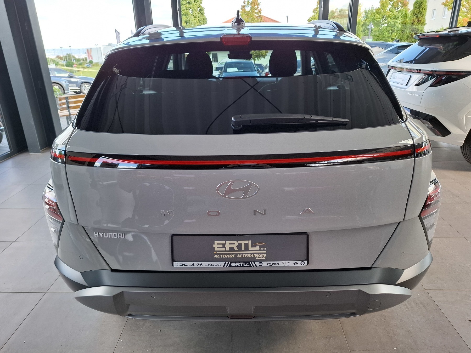 Bild 8 - KONA SX2 1.6 T-GDI (138 PS) 7-DCT 2WD Trend
