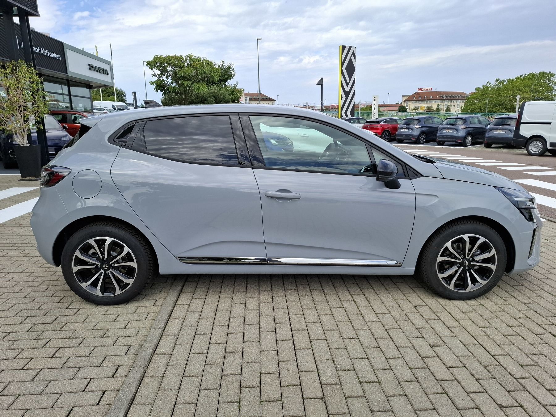 Bild 6 - Clio Techno TCe 90
