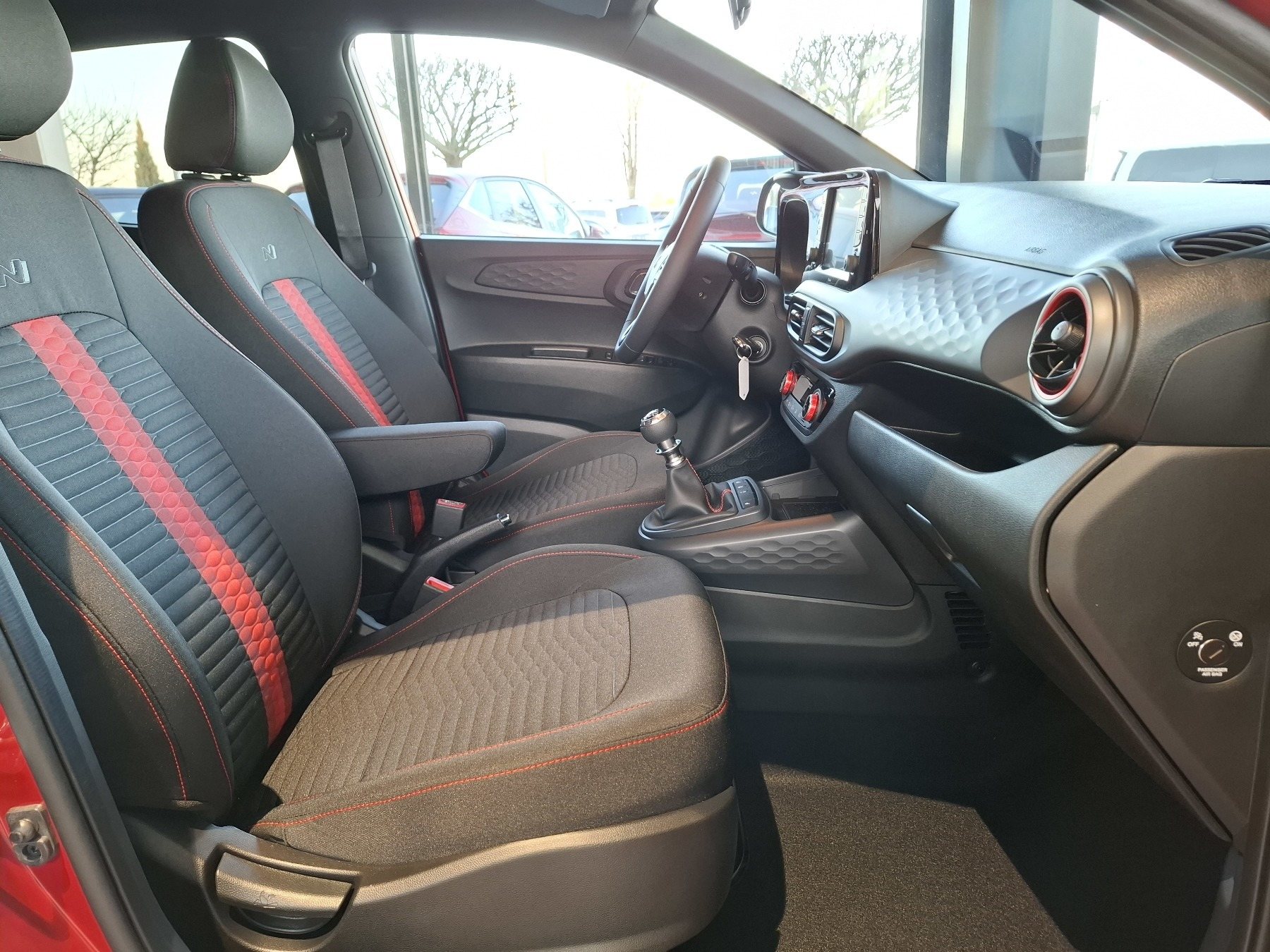 Bild 12 - i10 FL (MY25) 1.0 T-GDI (90 PS) 5-MT 2WD N Line