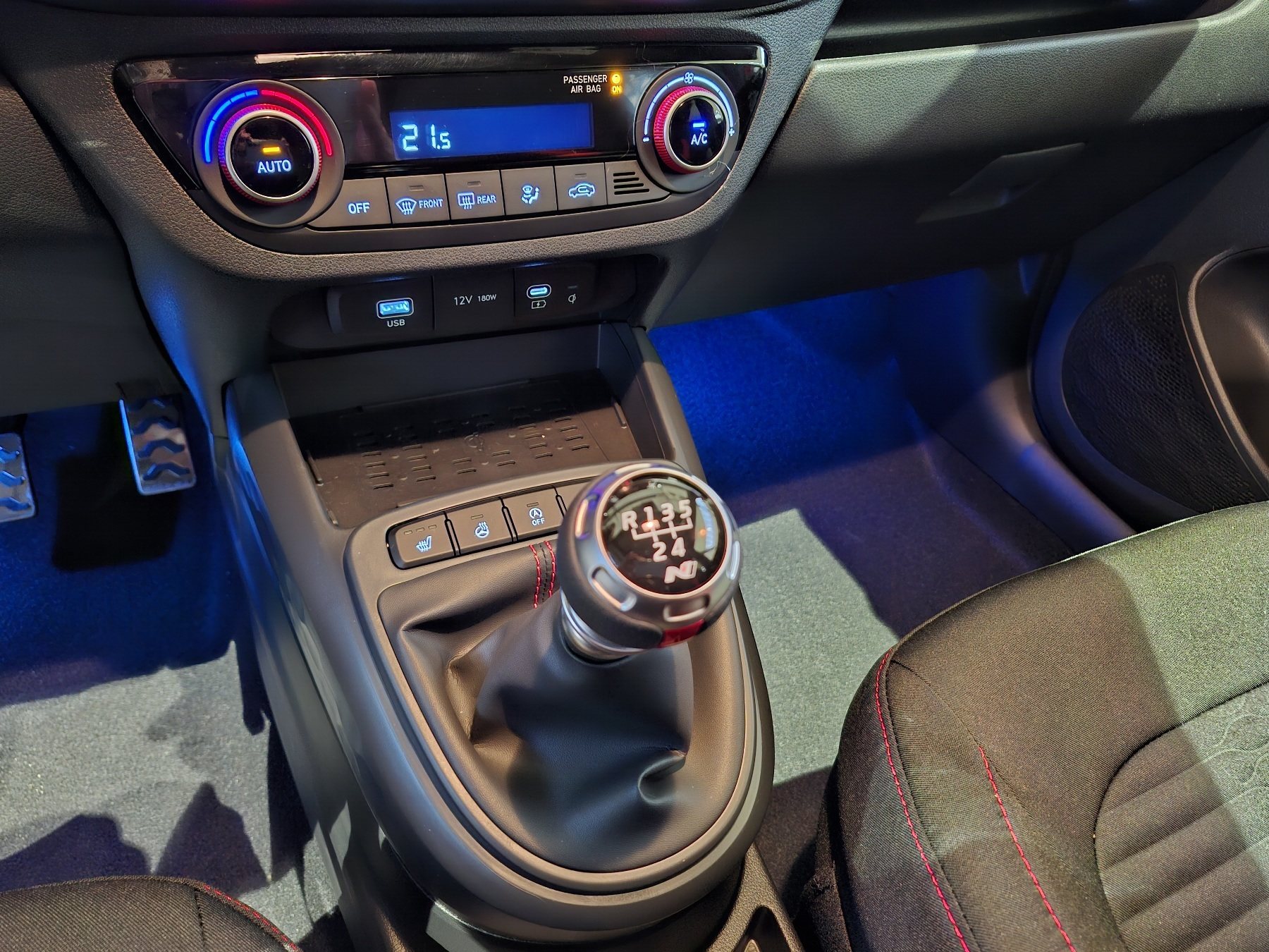 Bild 24 - i10 FL (MY25) 1.0 T-GDI (90 PS) 5-MT 2WD N Line