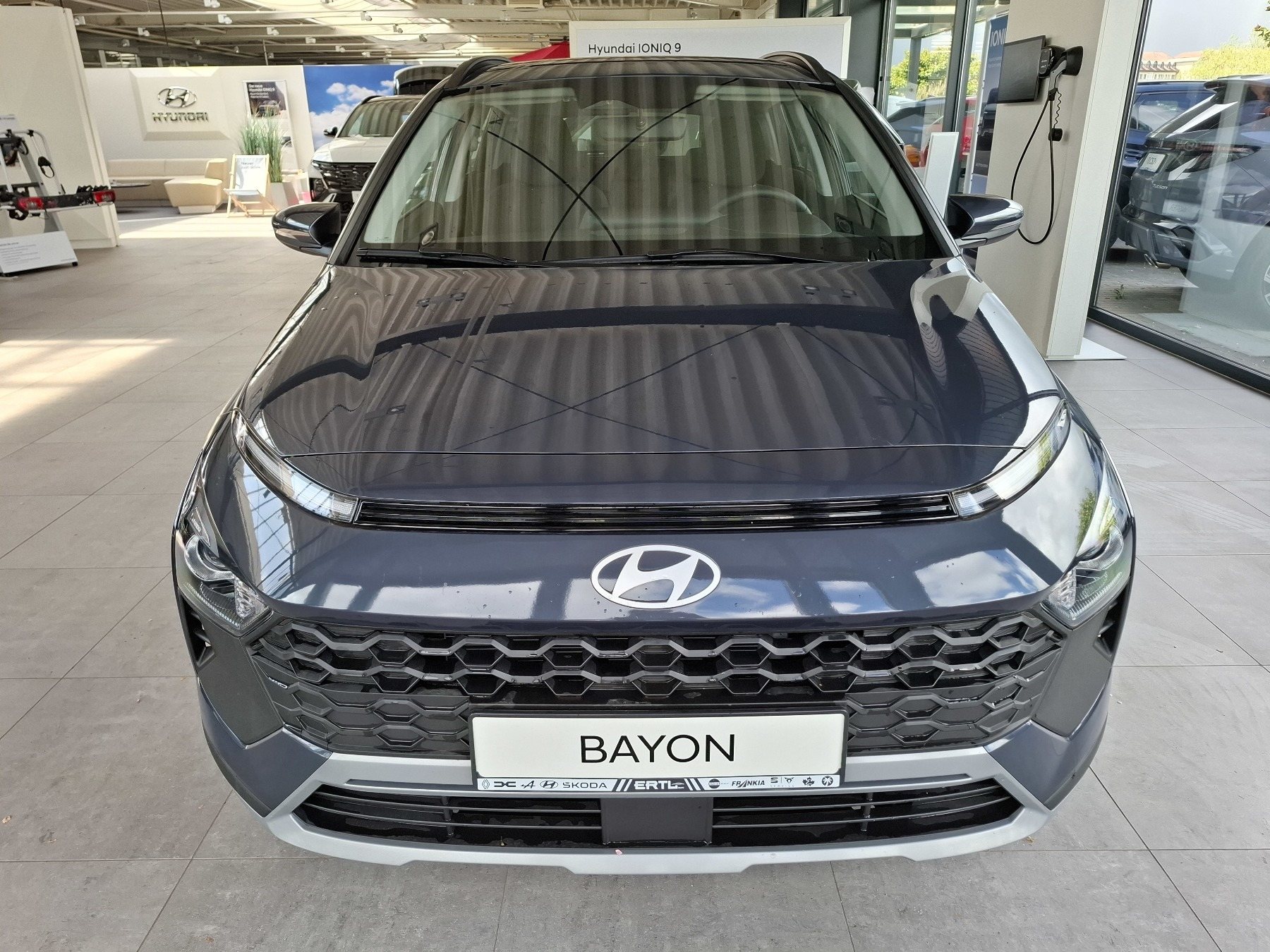 Bild 3 - BAYON 1.0 T-GDI (100 PS) 6-MT 2WD Select