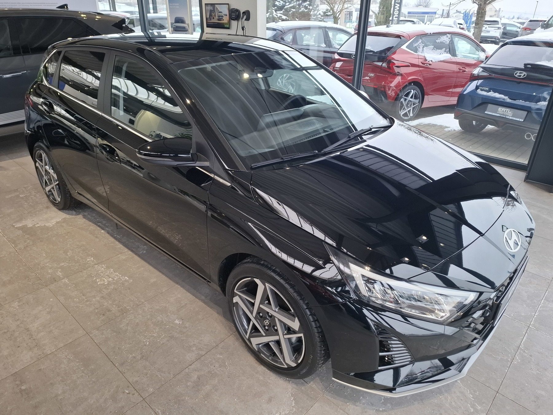 Bild 3 - i20 FL (MY25) 1.0 T-GDI (100 PS) 7-DCT 2WD Prime