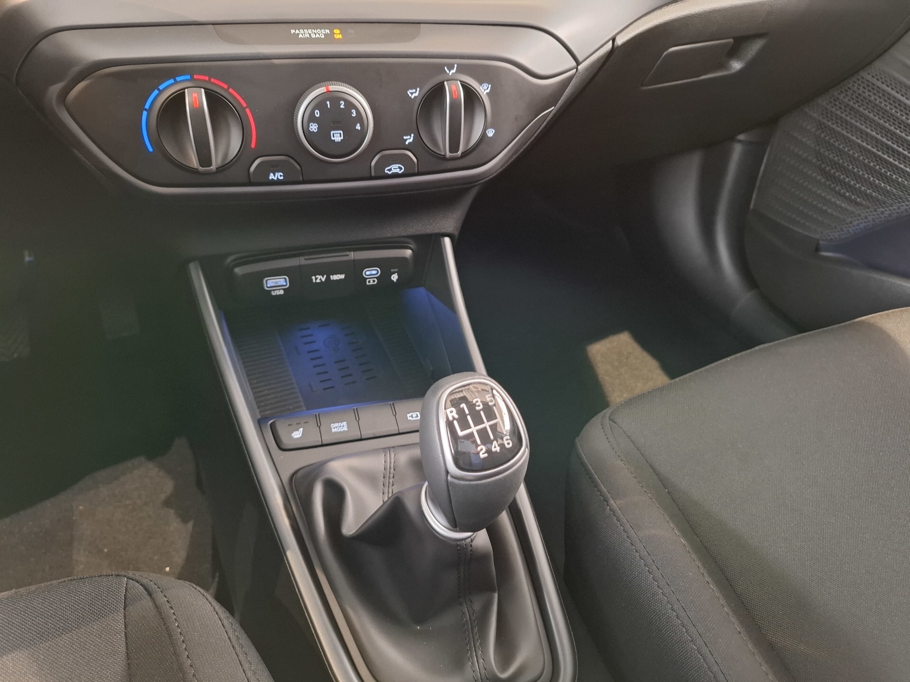 Bild 25 - i20 1.0 T-GDI (100 PS) 6-MT 2WD