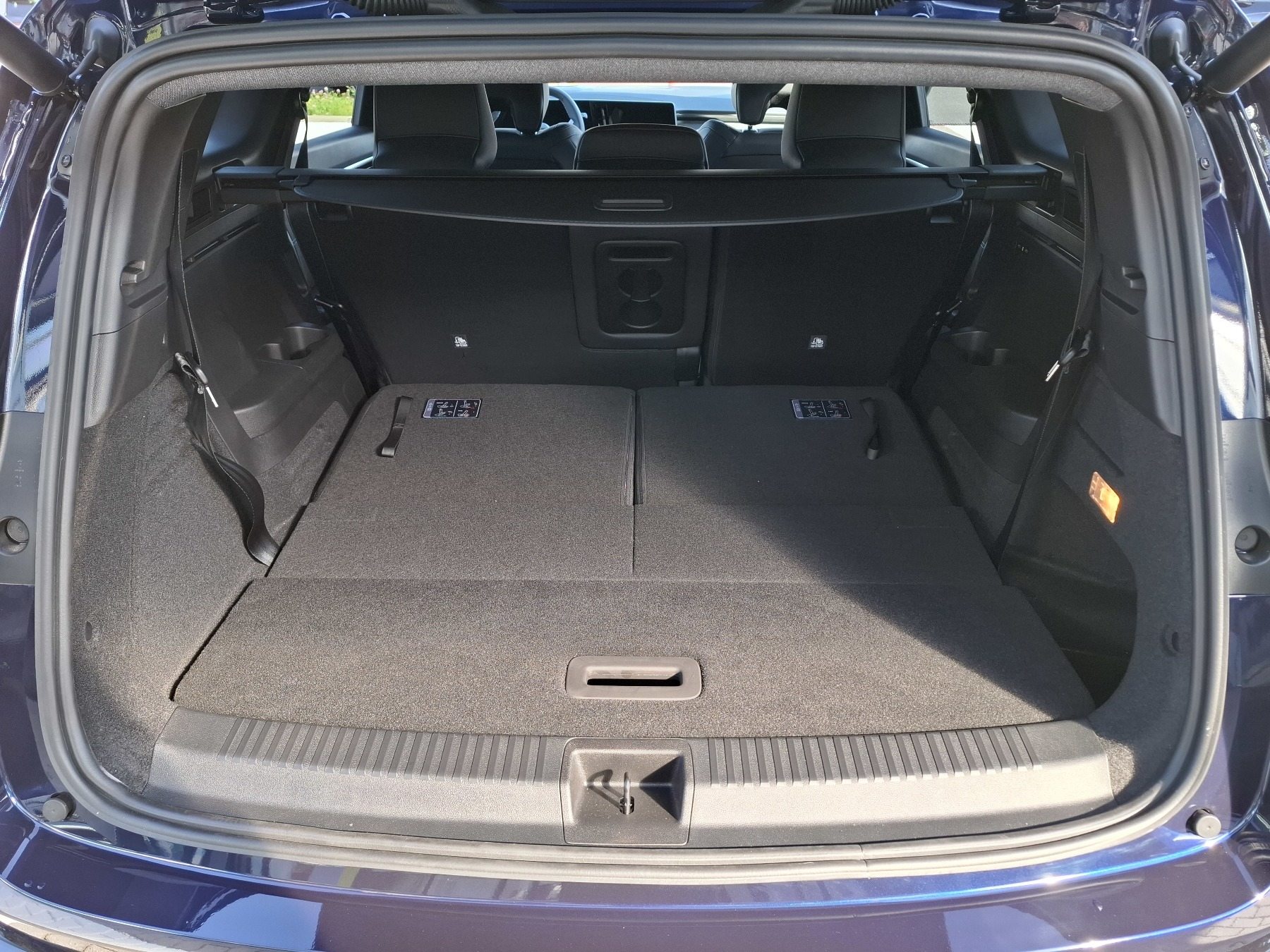 Bild 11 - Espace Esprit Alpine Full Hy E-Tech 200 7-Sitzer