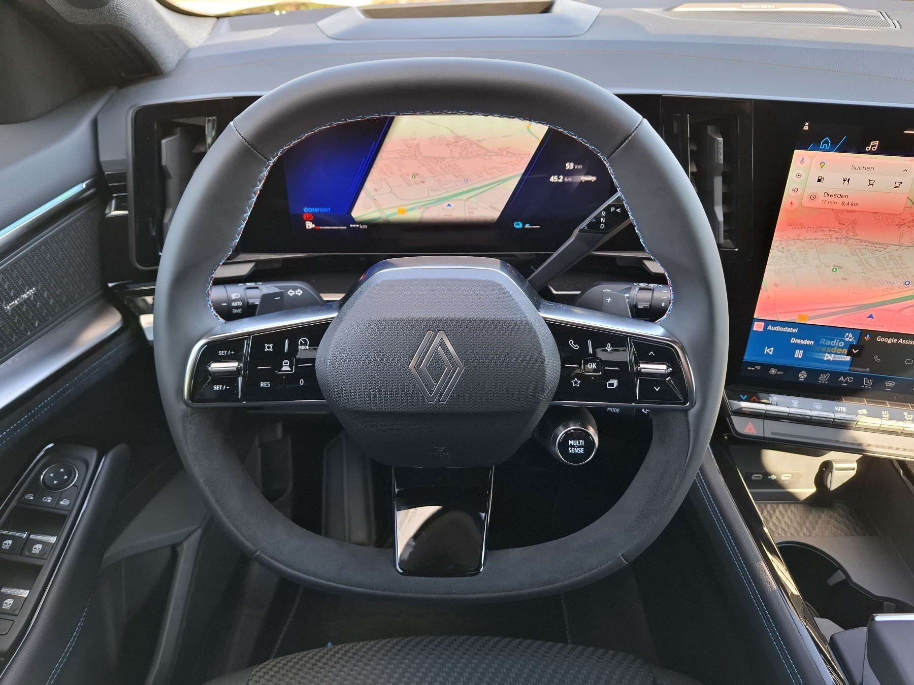 Bild 24 - Espace Esprit Alpine Full Hy E-Tech 200 7-Sitzer