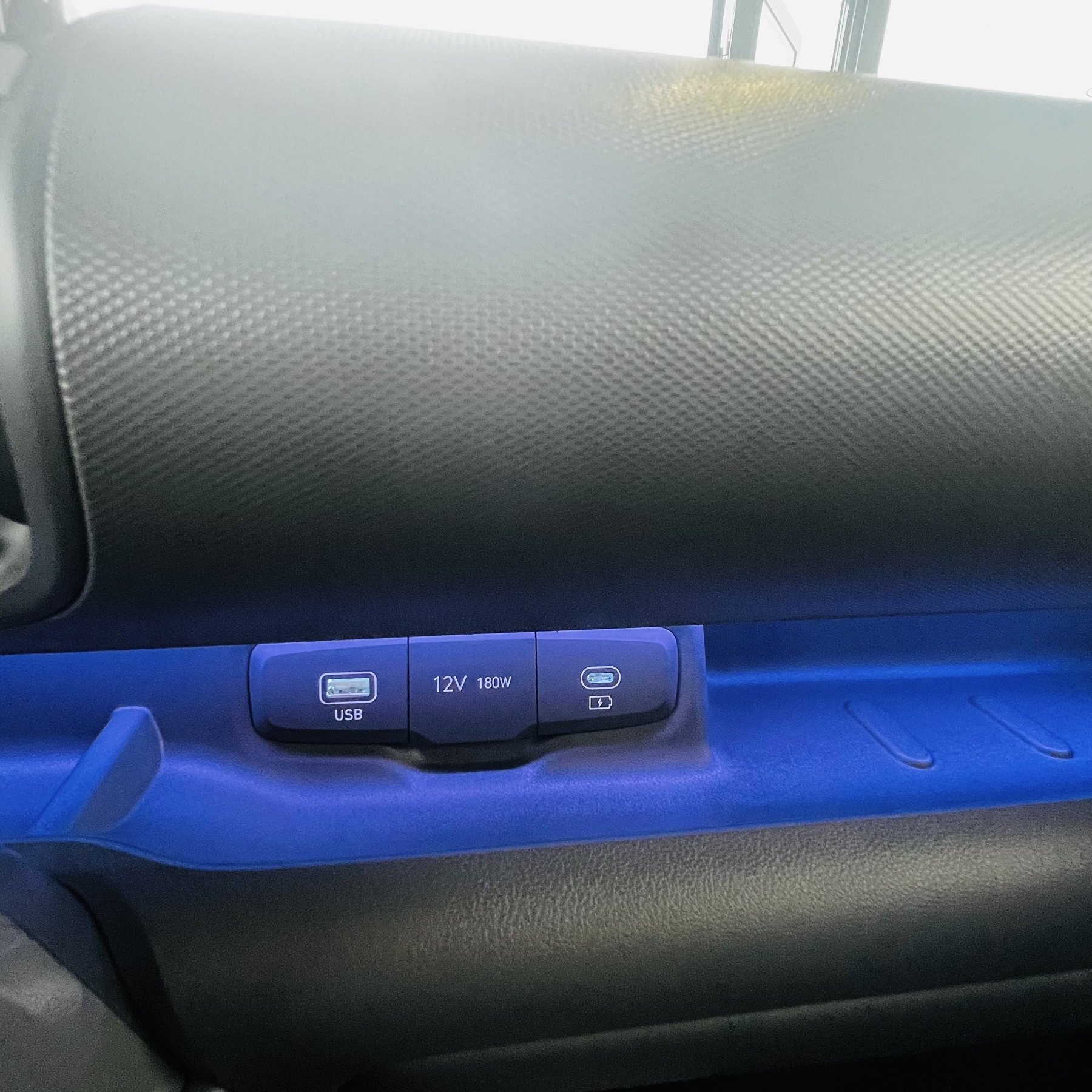Bild 16 - INSTER Cross EV (MY26) 49 kWh (115 PS) 2WD