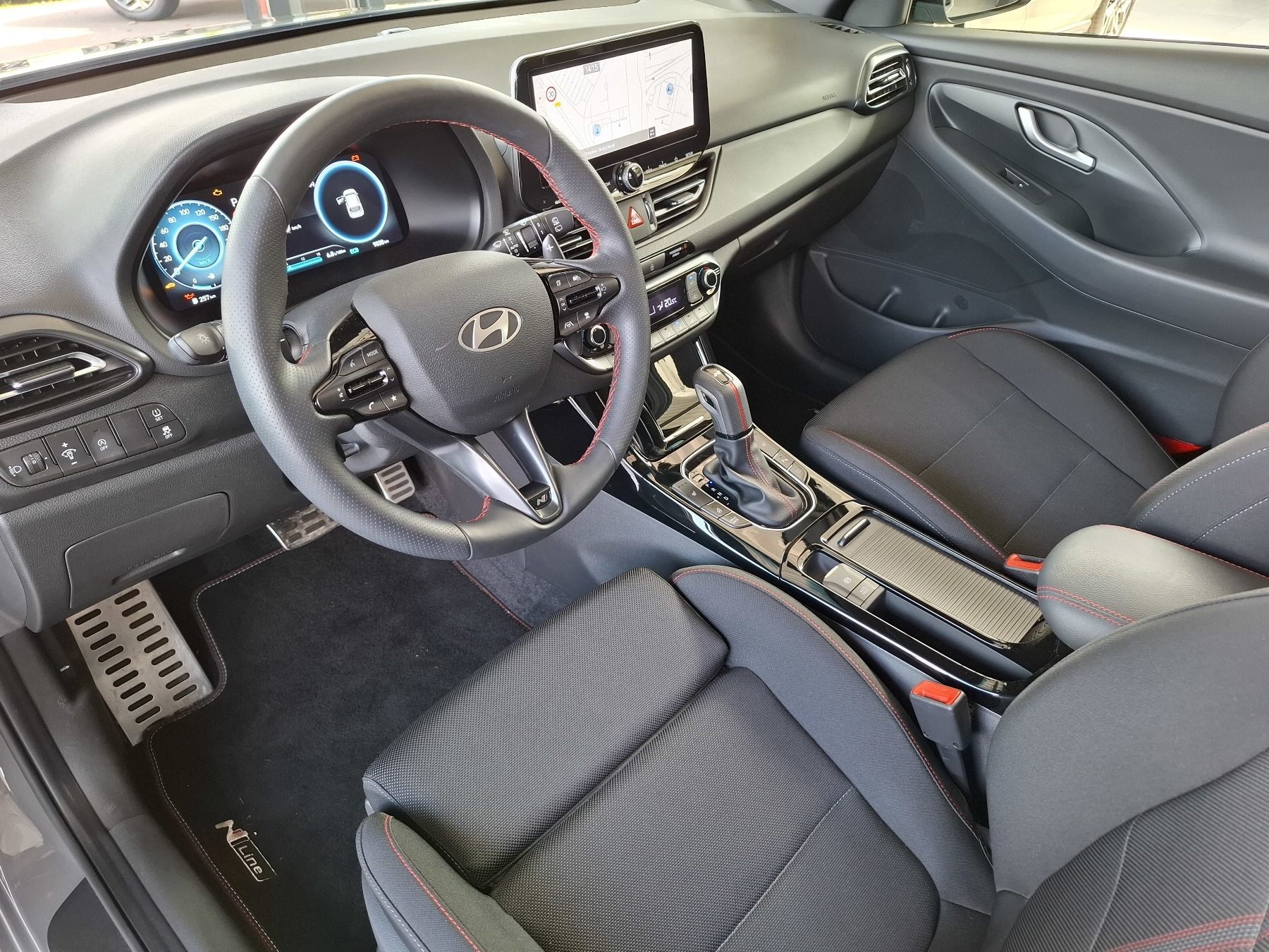 Bild 19 - i30 5-Türer 1.5 T-GDI (140 PS) 48V 7-DCT N Line