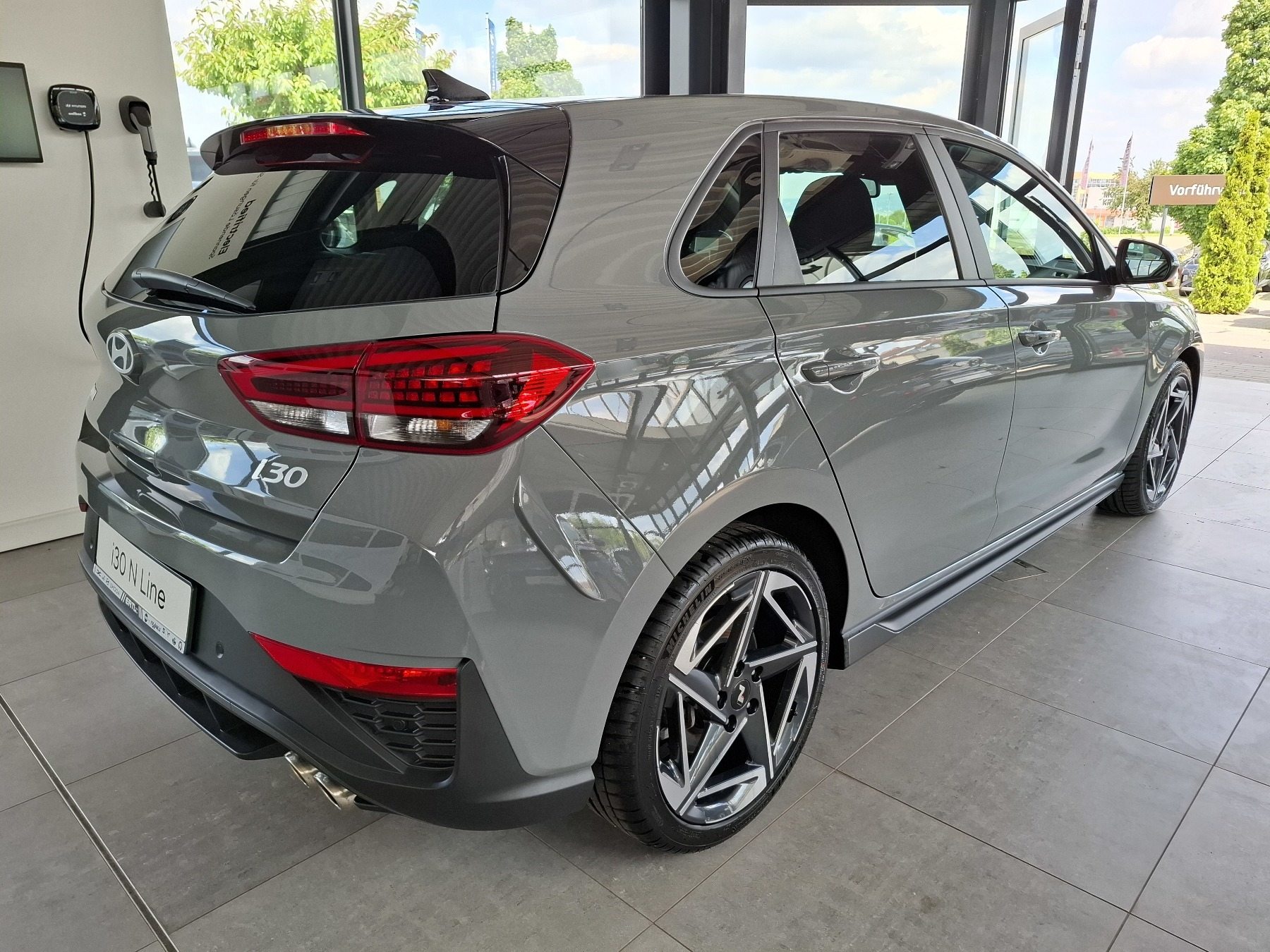 Bild 5 - i30 5-Türer 1.5 T-GDI (140 PS) 48V 7-DCT N Line