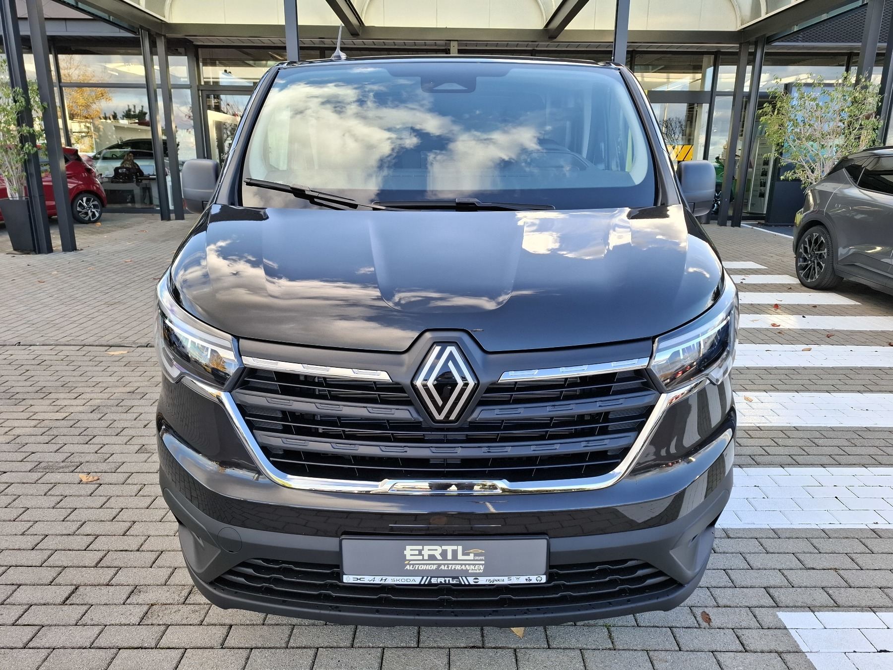 Bild 3 - Trafic Lkw Komfort L1H1 3,0t Blue dCi 130 MY24