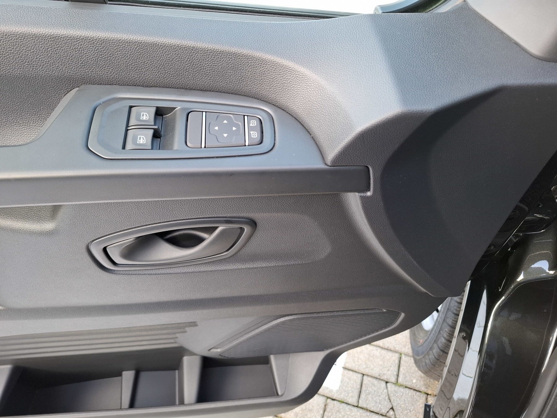 Bild 31 - Trafic Lkw Komfort L1H1 3,0t Blue dCi 130 MY24