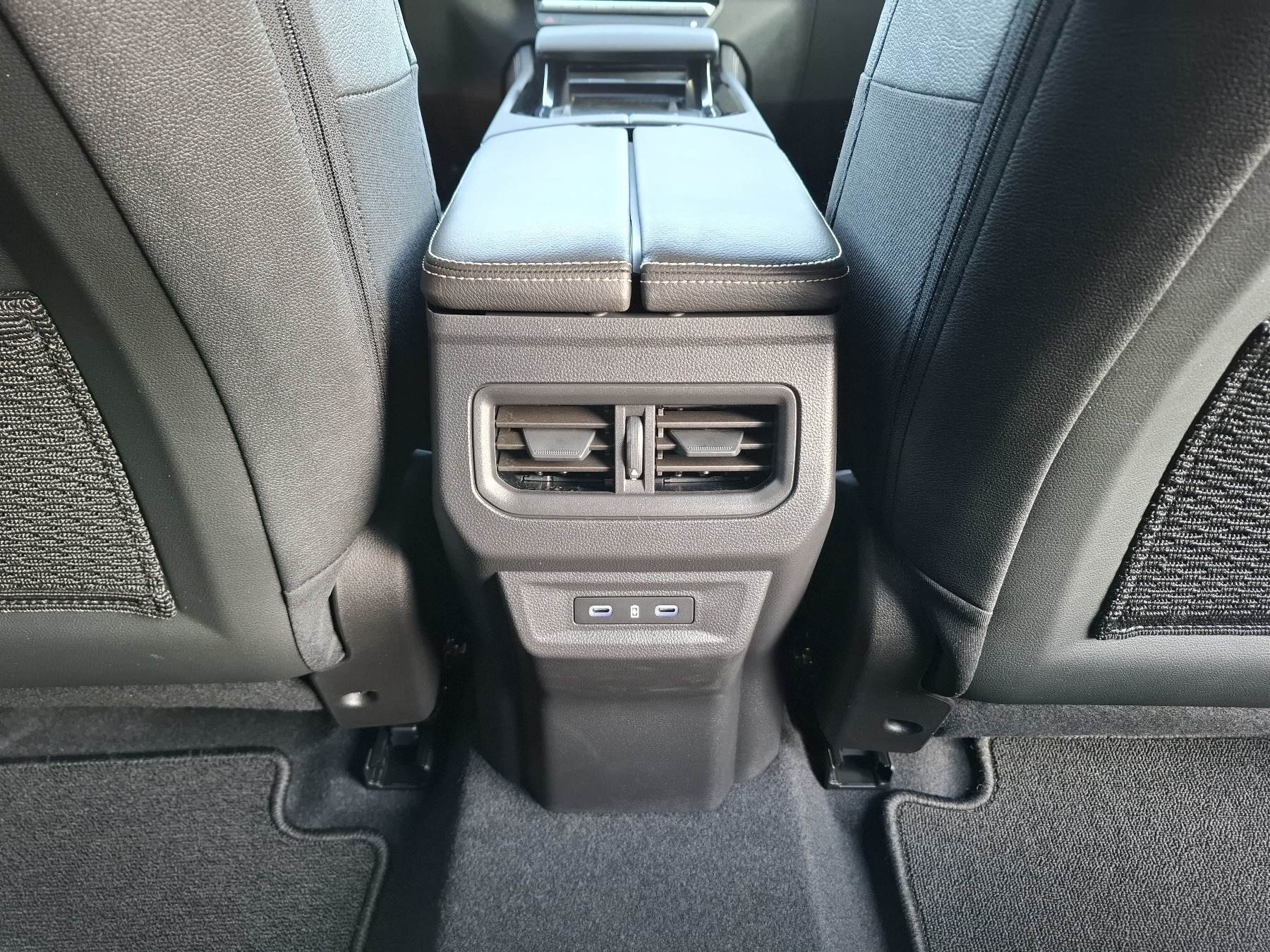 Bild 16 - Austral Techno Full Hybrid E-Tech 200