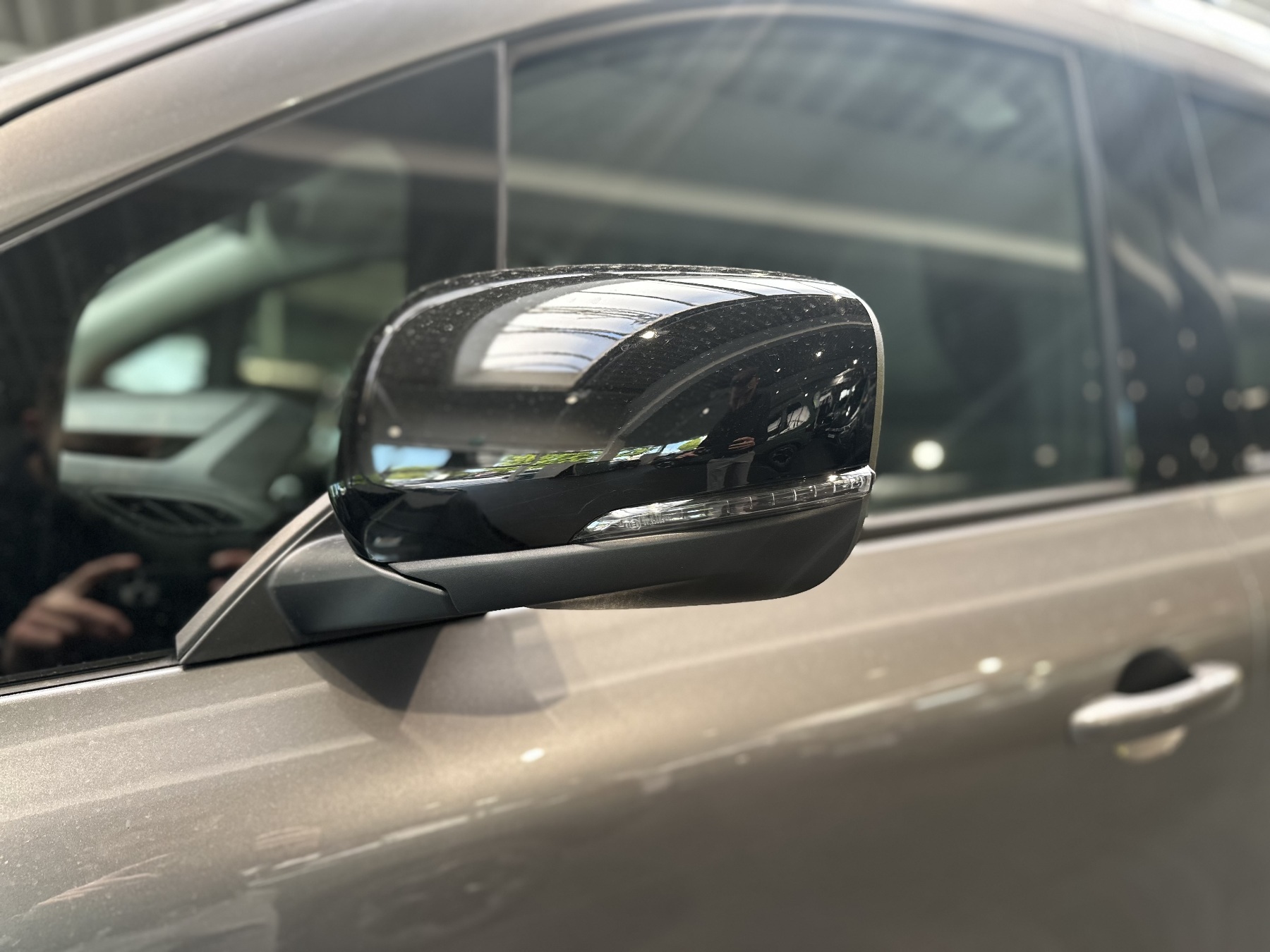 Bild 28 - Kangoo PKW TECHNO BLUE dCi 115 EDC