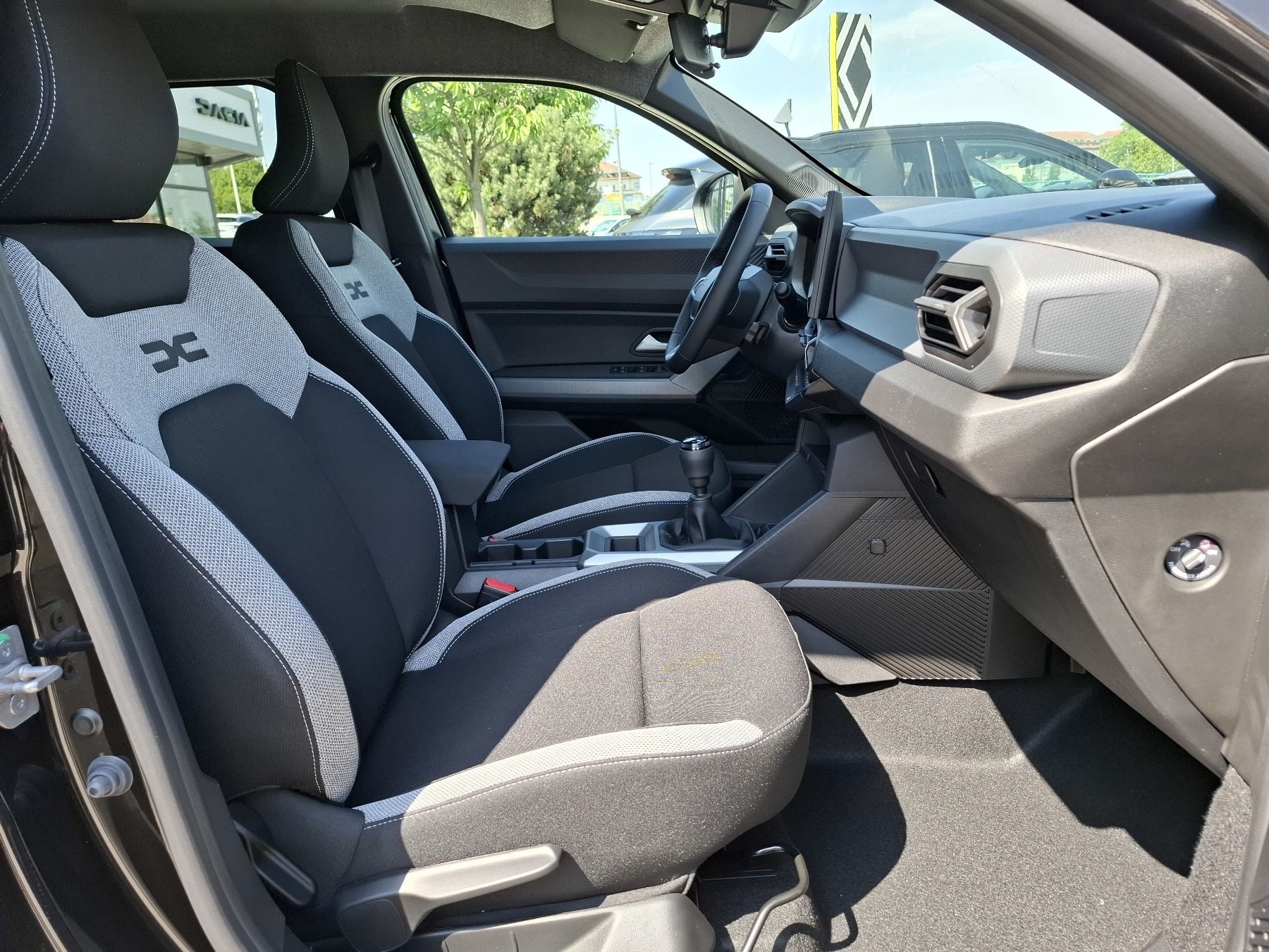Bild 6 - Duster Journey mild hybrid 140