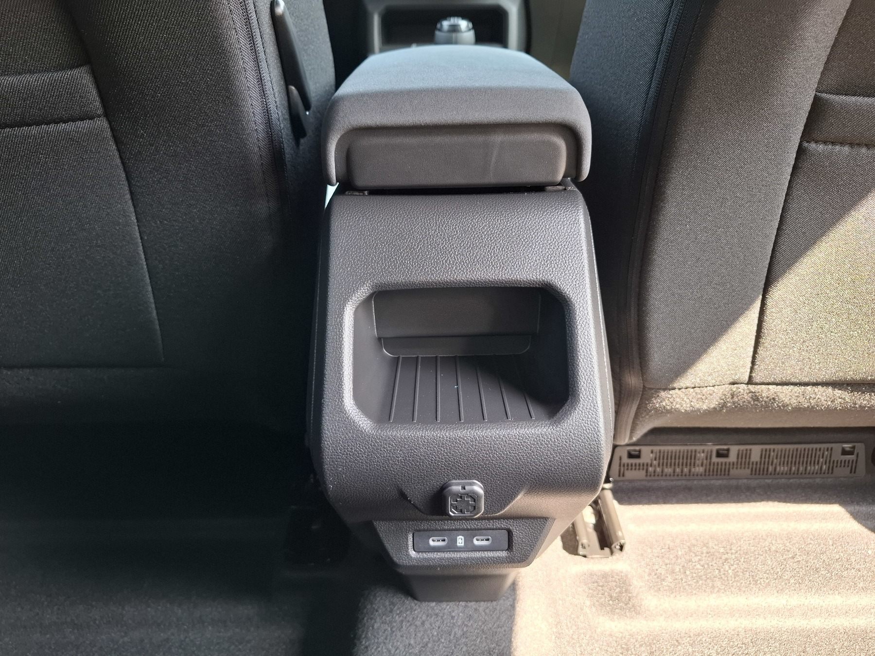 Bild 8 - Duster Journey mild hybrid 140