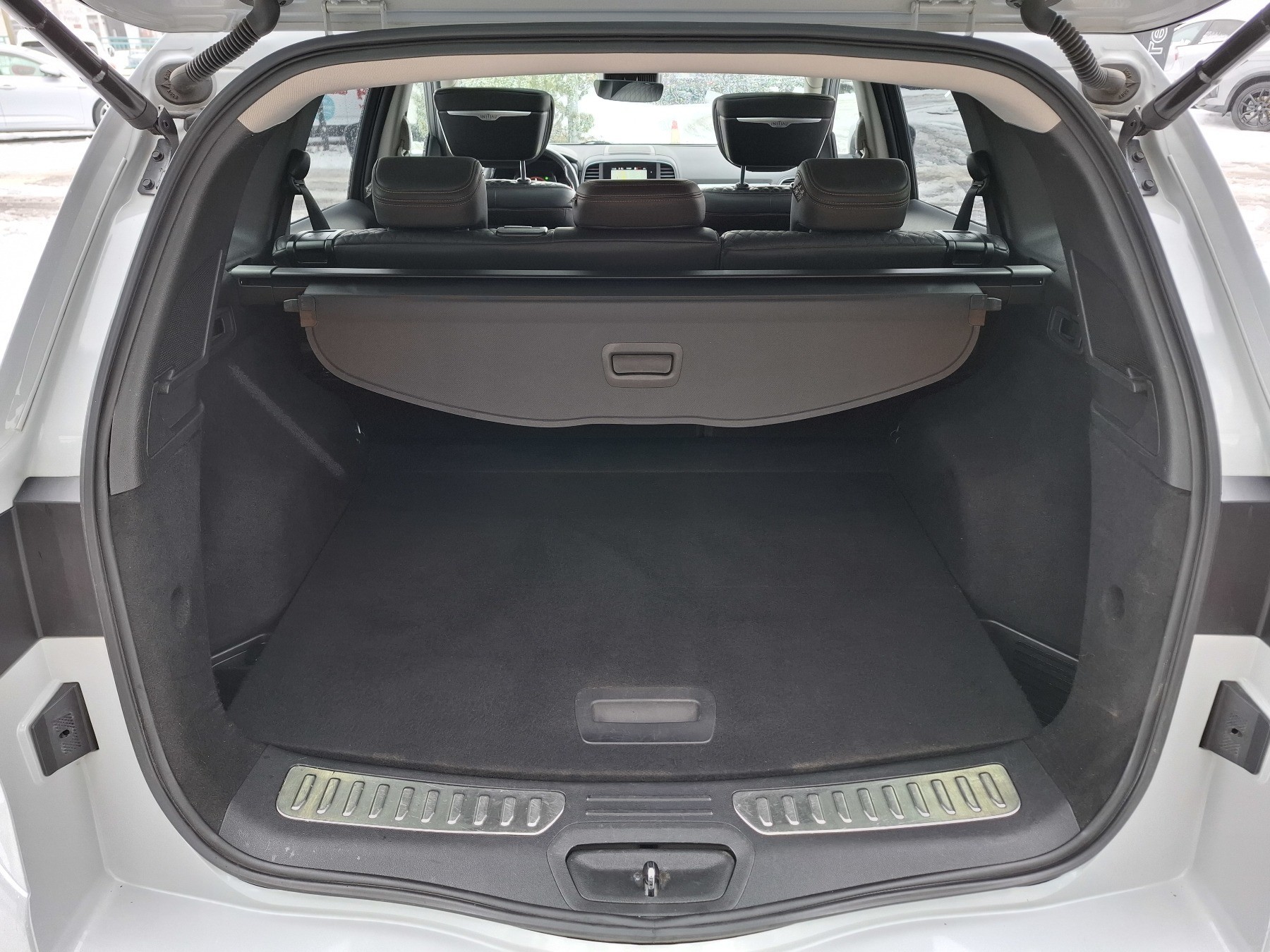 Bild 10 - Koleos INITIALE PARIS BLUE dCi 185 4WD Automatik