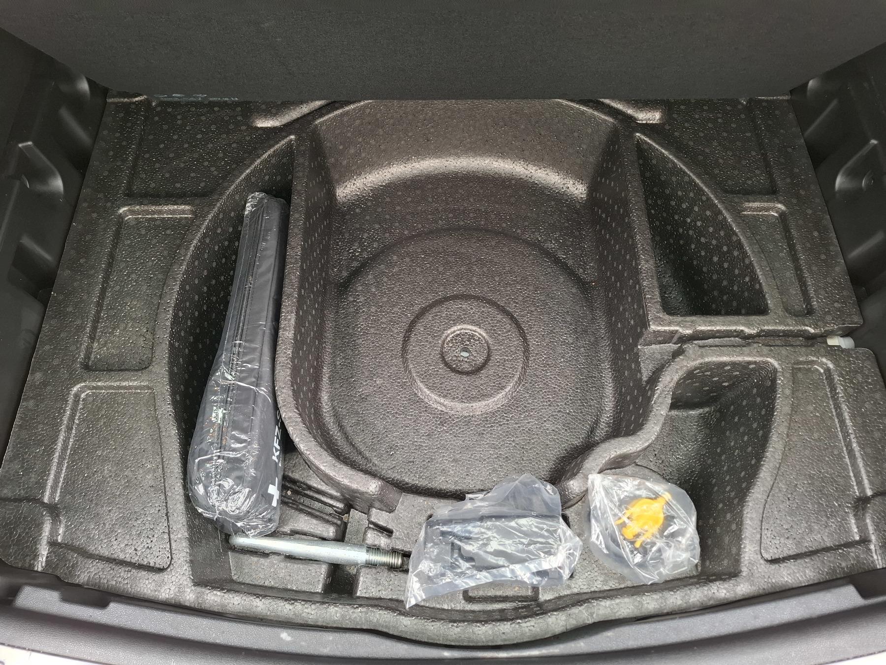 Bild 12 - Koleos INITIALE PARIS BLUE dCi 185 4WD Automatik