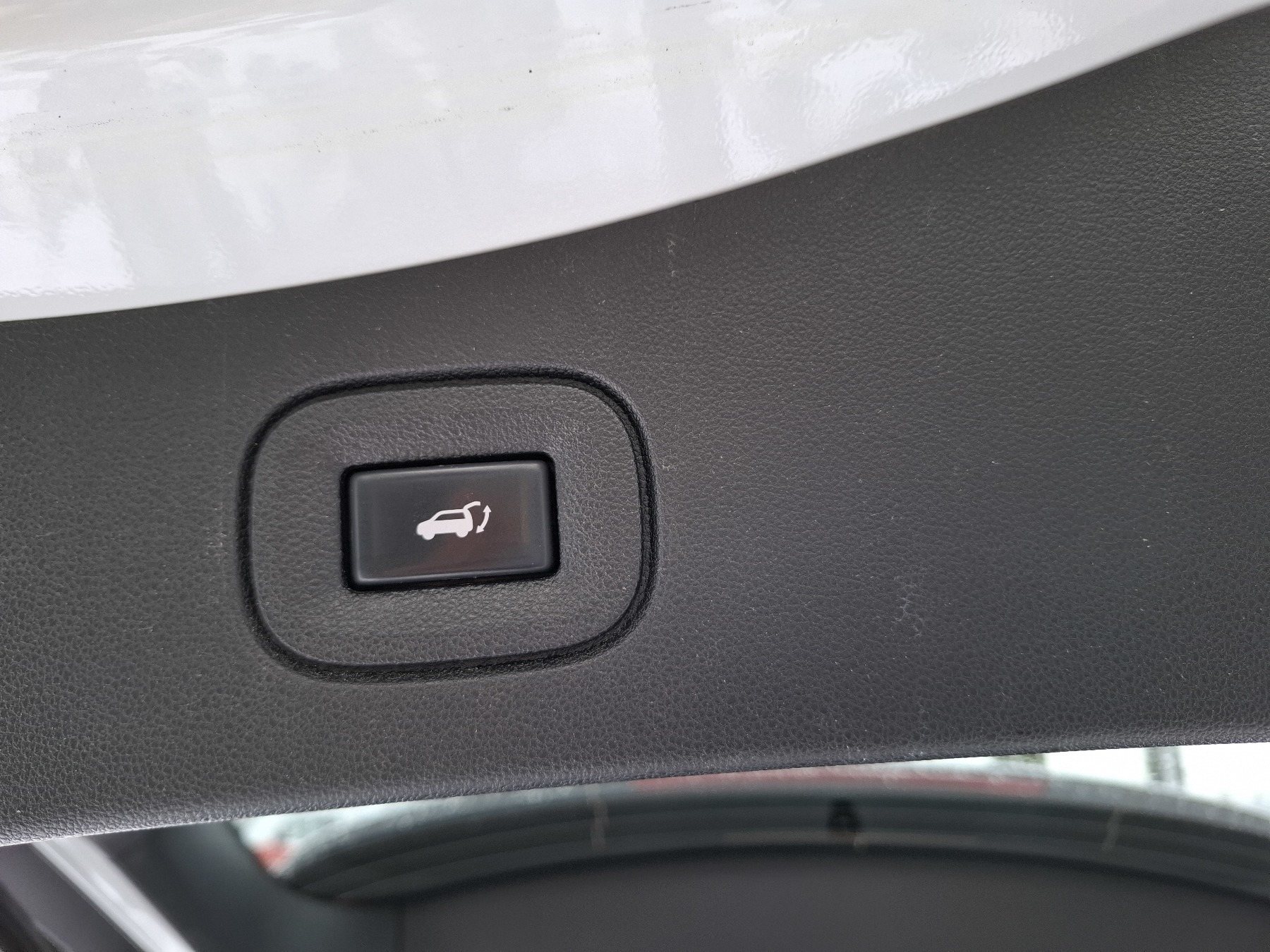 Bild 14 - Koleos INITIALE PARIS BLUE dCi 185 4WD Automatik
