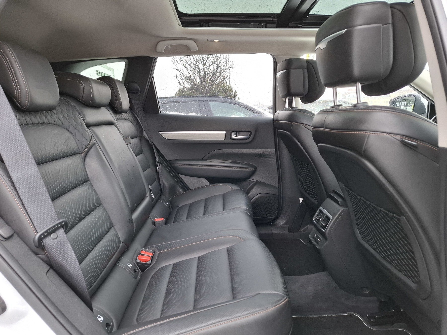 Bild 16 - Koleos INITIALE PARIS BLUE dCi 185 4WD Automatik
