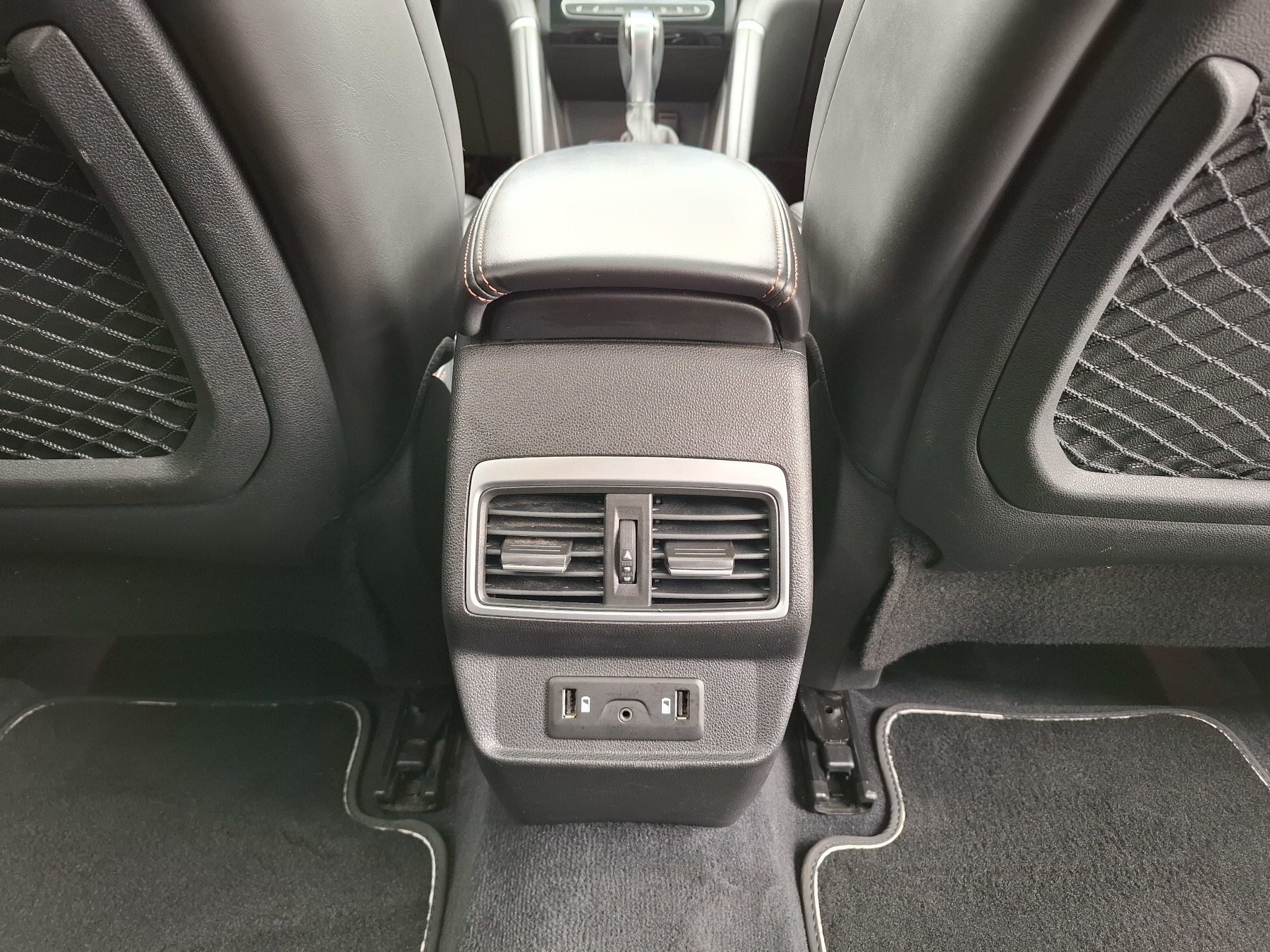 Bild 17 - Koleos INITIALE PARIS BLUE dCi 185 4WD Automatik