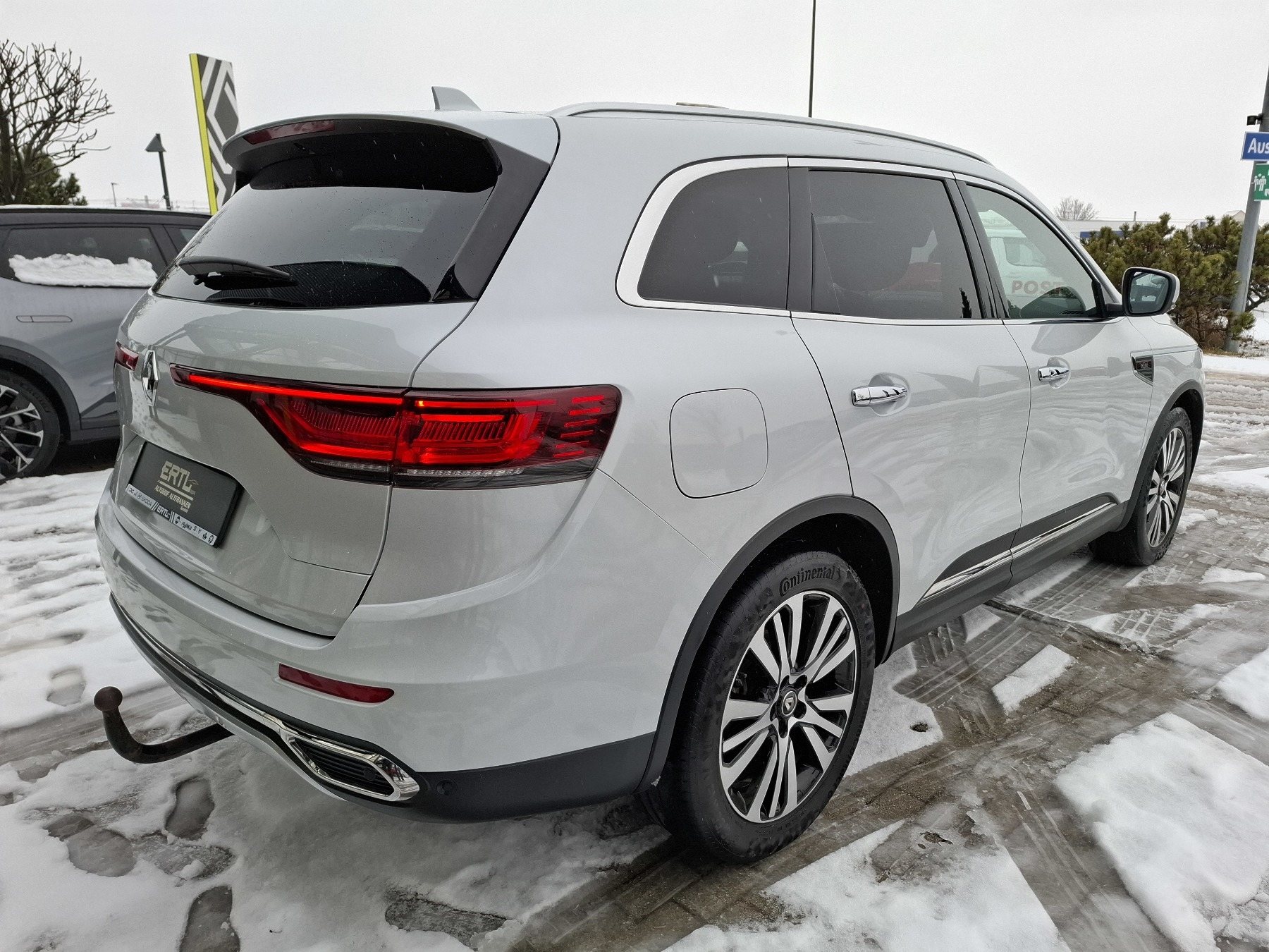 Bild 6 - Koleos INITIALE PARIS BLUE dCi 185 4WD Automatik