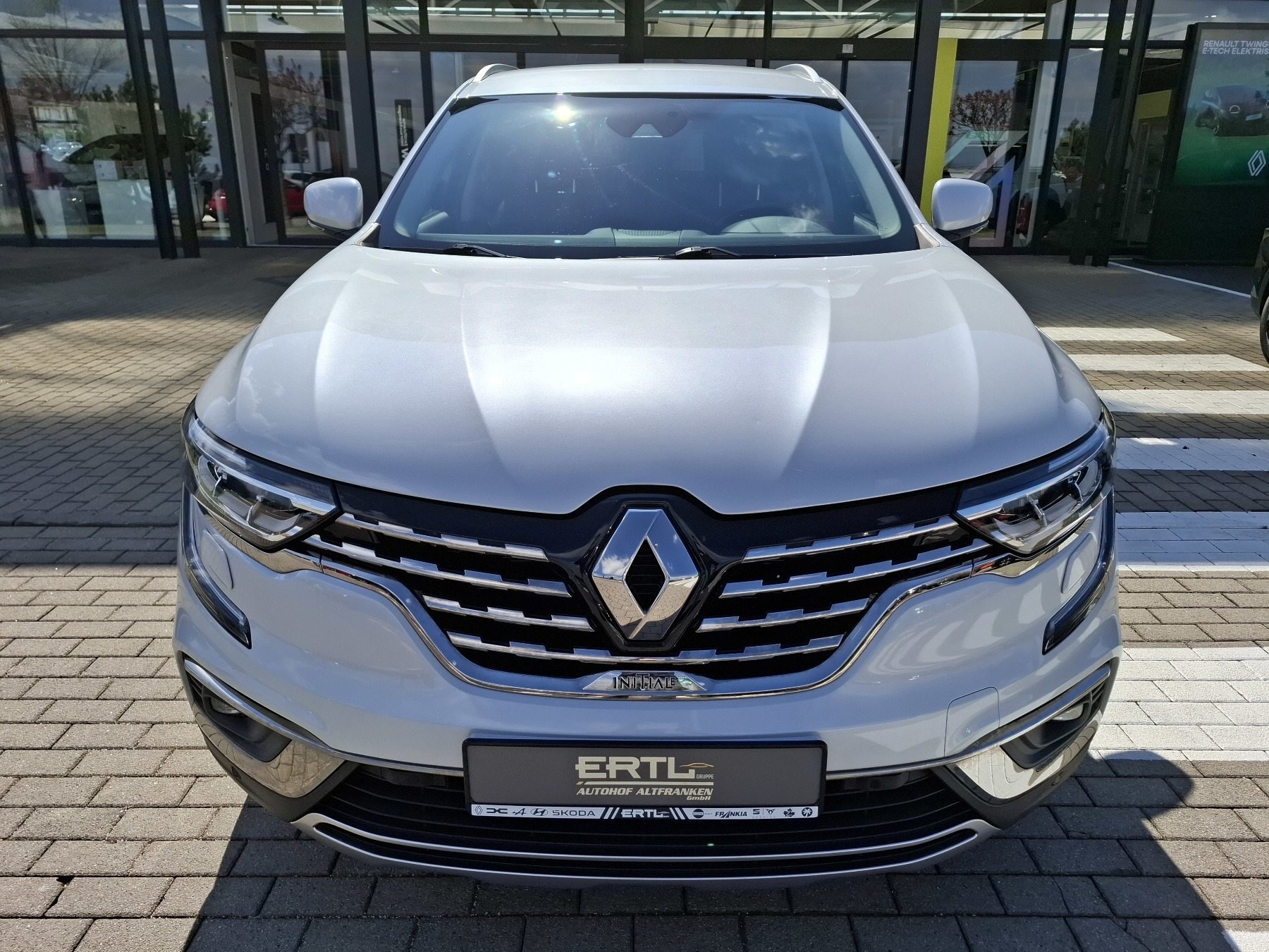 Bild 3 - Koleos INITIALE PARIS BLUE dCi 185 4WD X-tronic