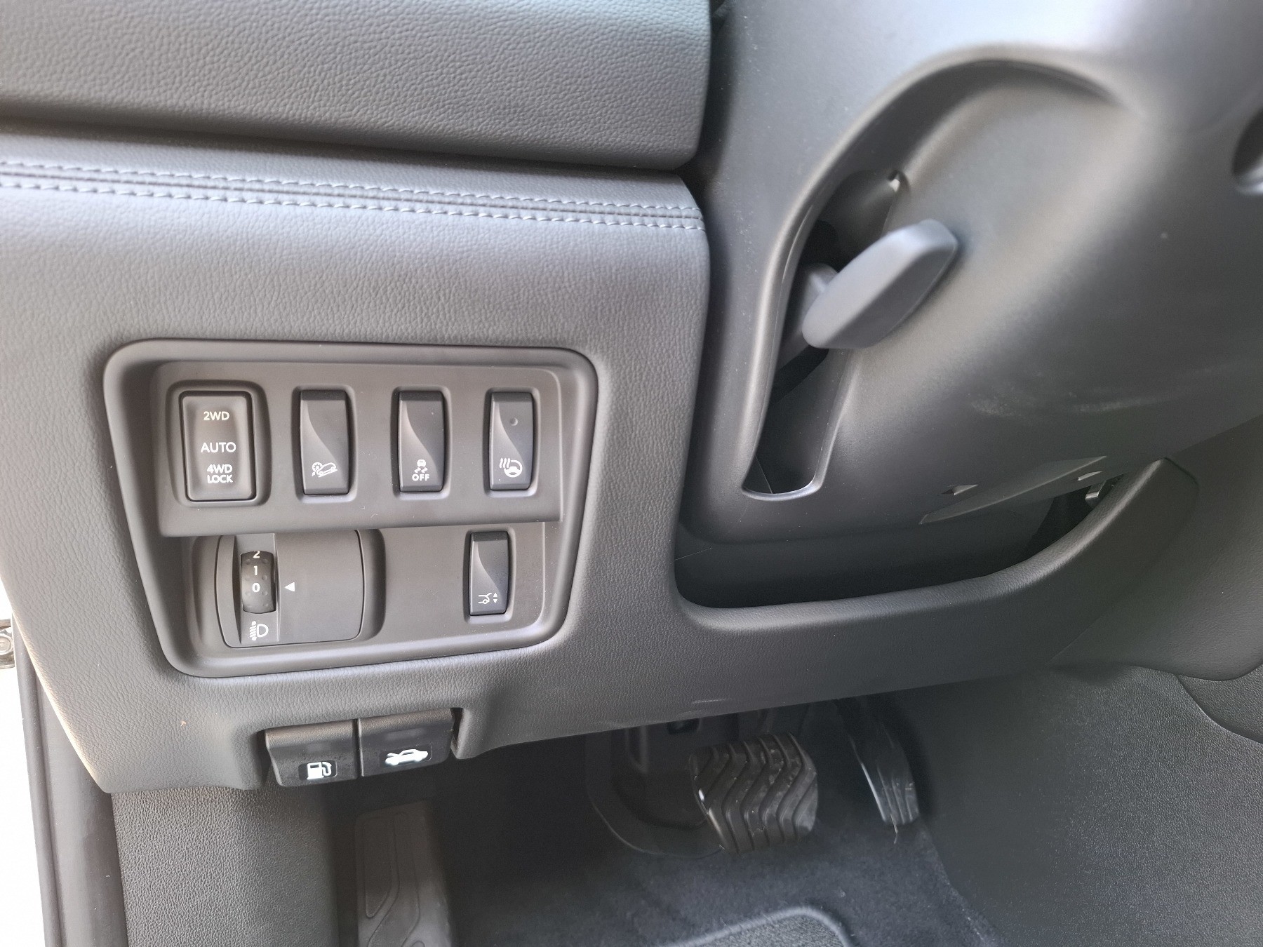 Bild 39 - Koleos INITIALE PARIS BLUE dCi 185 4WD X-tronic