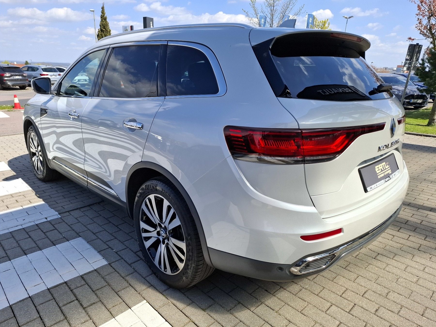 Bild 7 - Koleos INITIALE PARIS BLUE dCi 185 4WD X-tronic