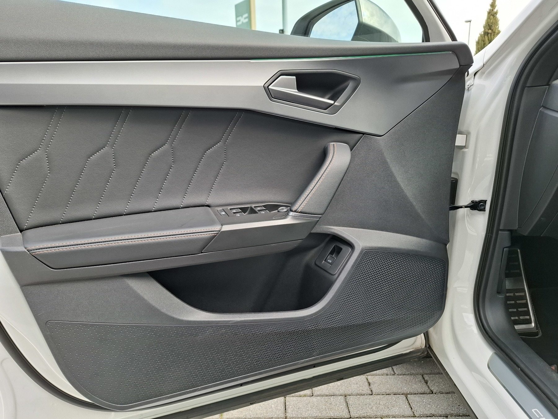 Bild 37 - Austral Mild Hybrid 150 Aut. Techno