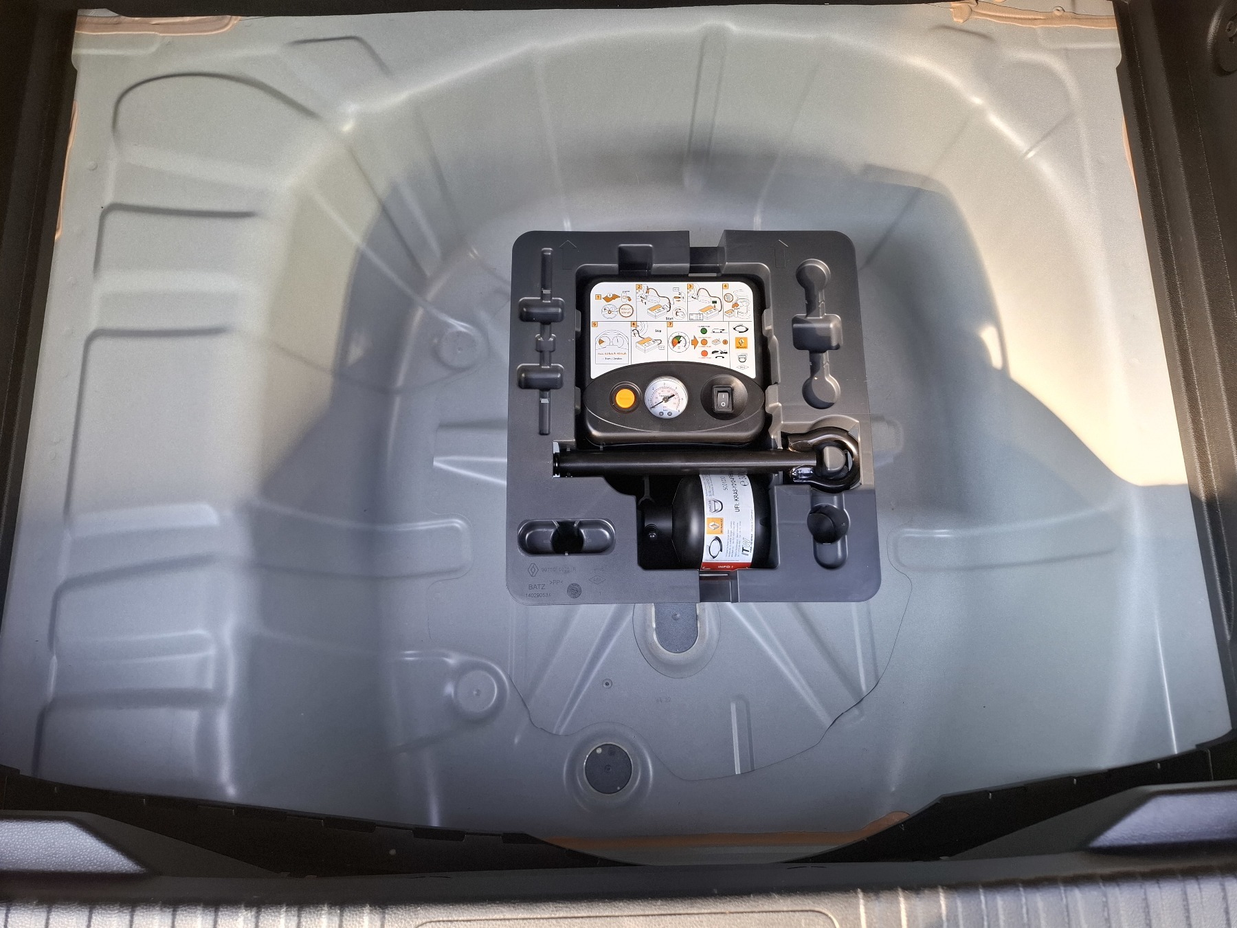 Bild 12 - Captur TECHNO TCe 140 EDC